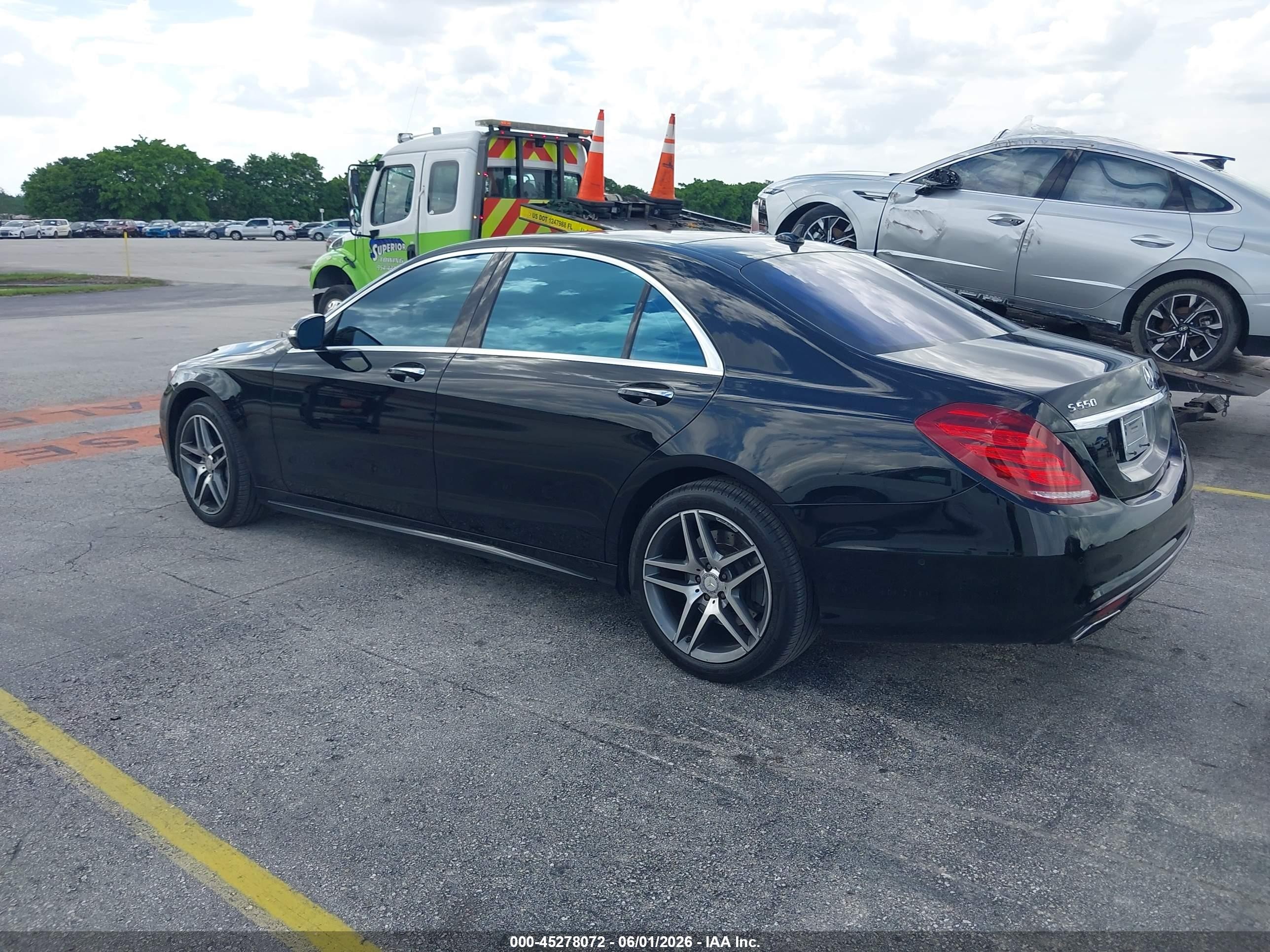 2014 Mercedes-benz S 550   Black vin: WDDUG8CB4EA065417