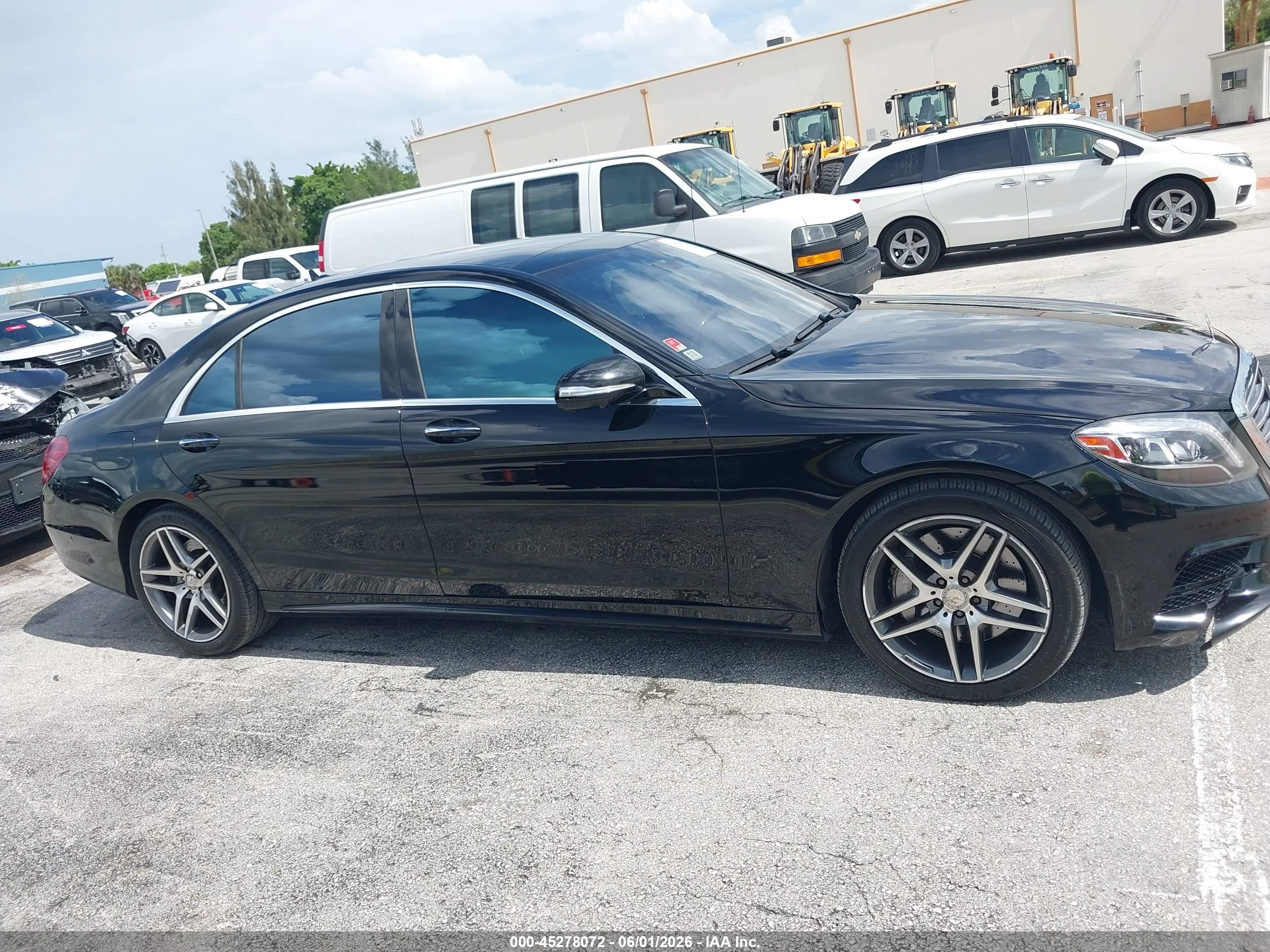 2014 Mercedes-benz S 550   Black vin: WDDUG8CB4EA065417