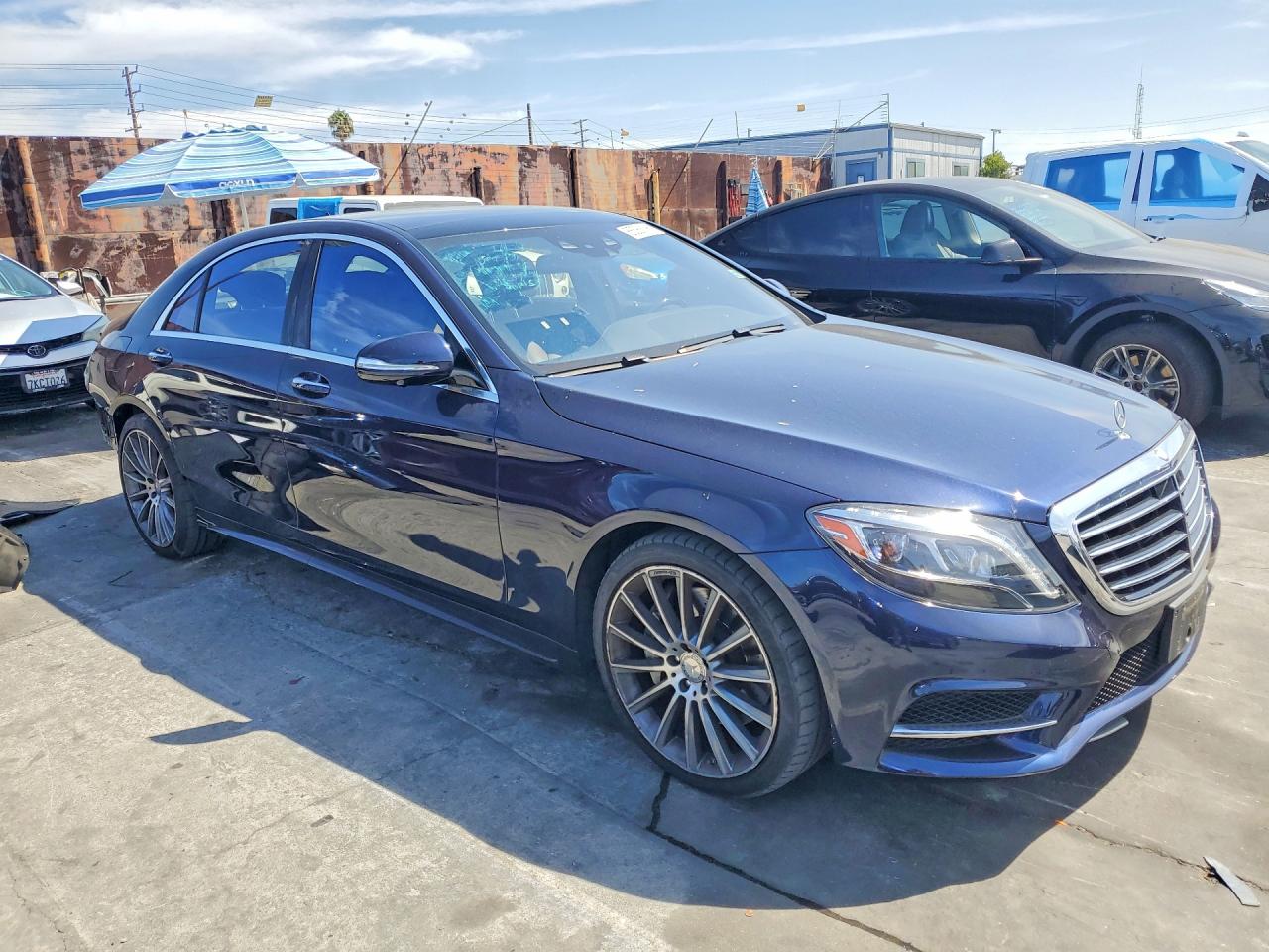 2015 Mercedes-benz S 550 Blue vin: WDDUG8CB4FA163378