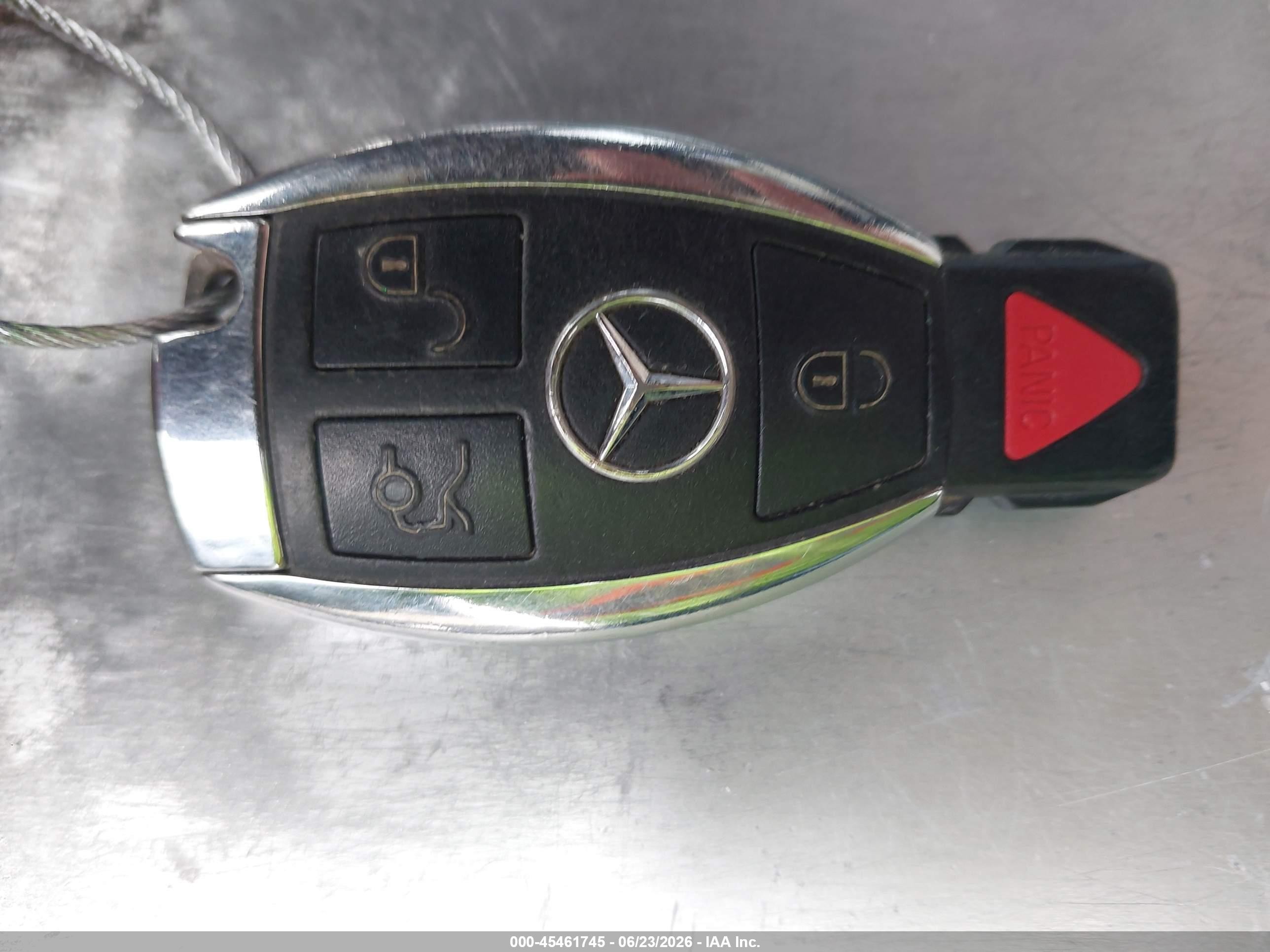 2015 Mercedes-benz S 550   Black vin: WDDUG8CB4FA180326