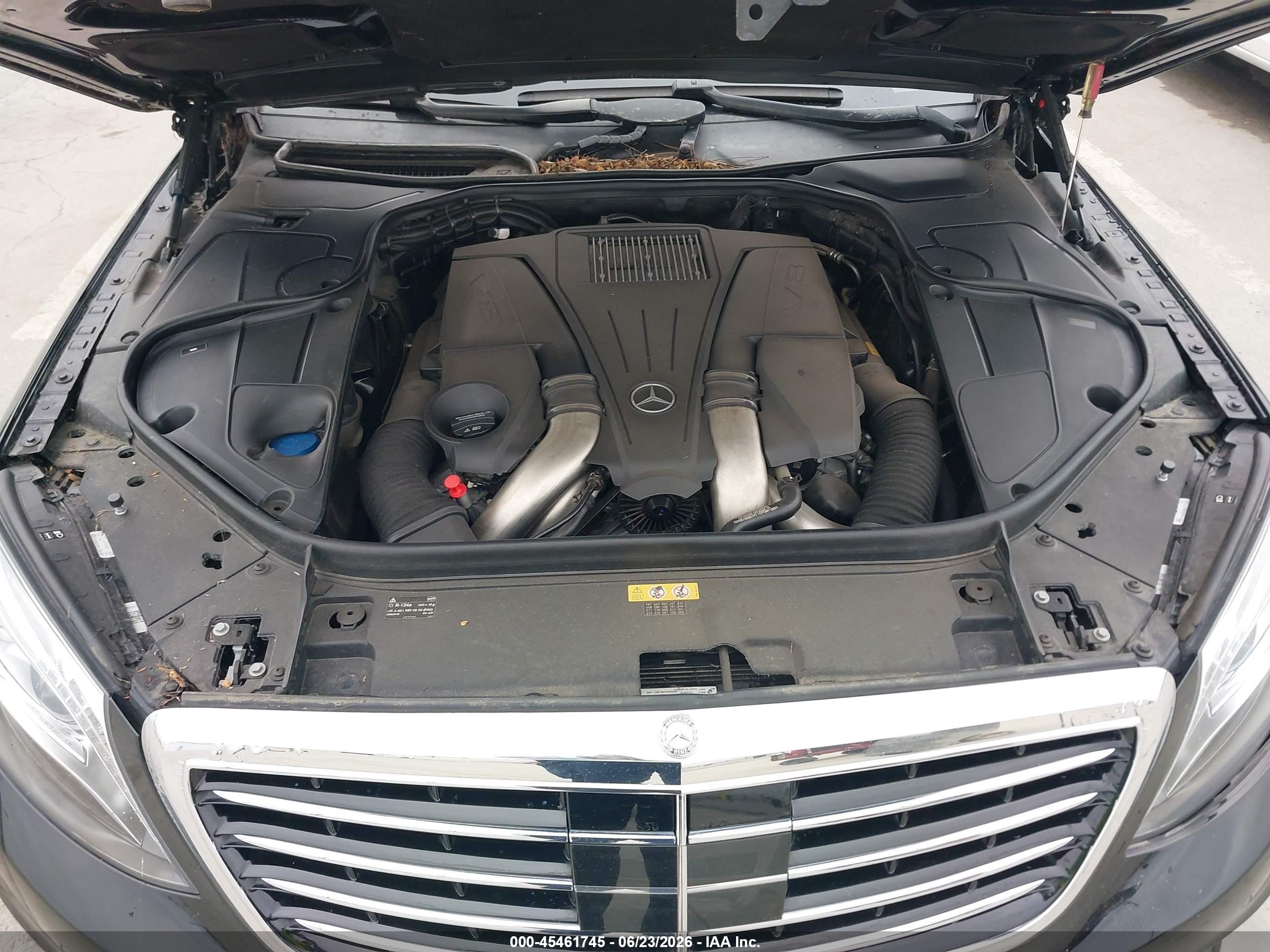 2015 Mercedes-benz S 550   Black vin: WDDUG8CB4FA180326