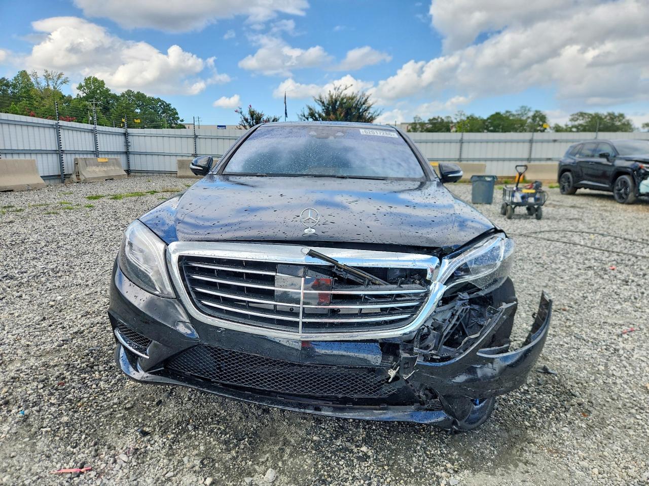 2015 Mercedes-benz S 550 Черный vin: WDDUG8CB4FA197465