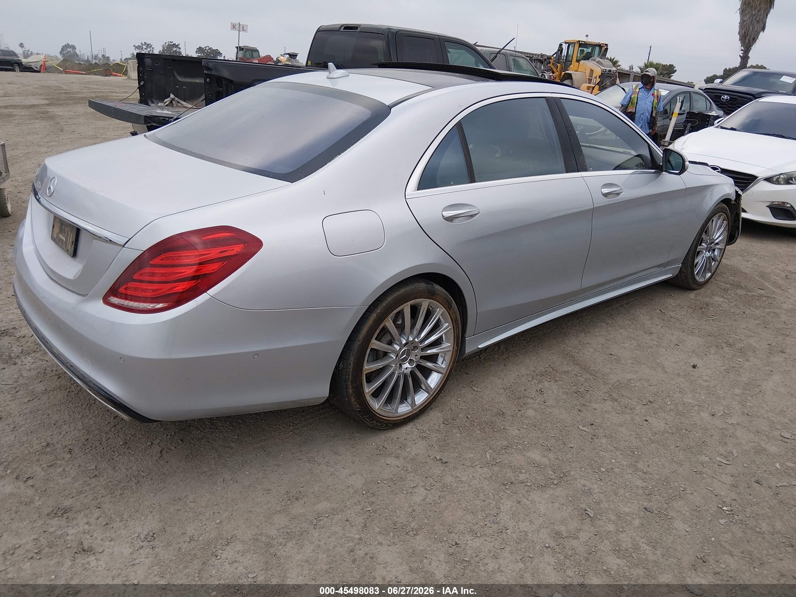 2015 Mercedes-benz S 550   Silver vin: WDDUG8CB4FA203507