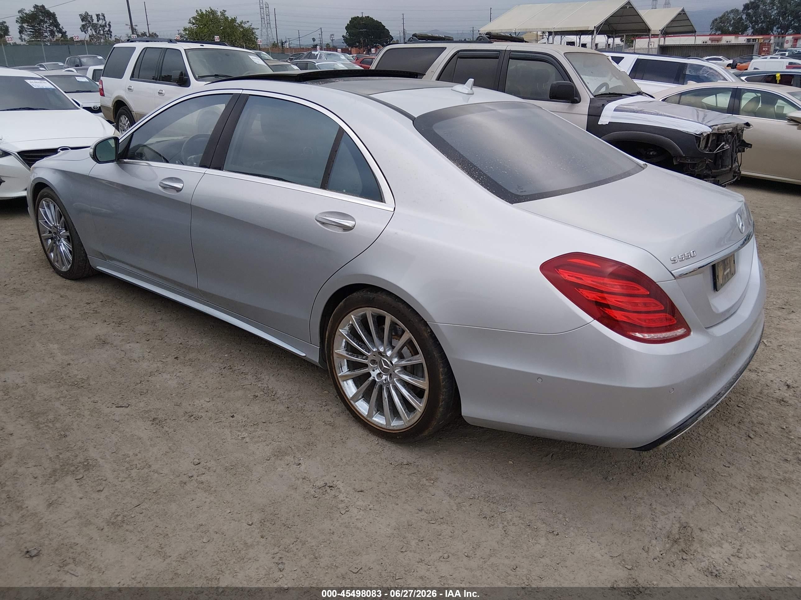 2015 Mercedes-benz S 550   Silver vin: WDDUG8CB4FA203507