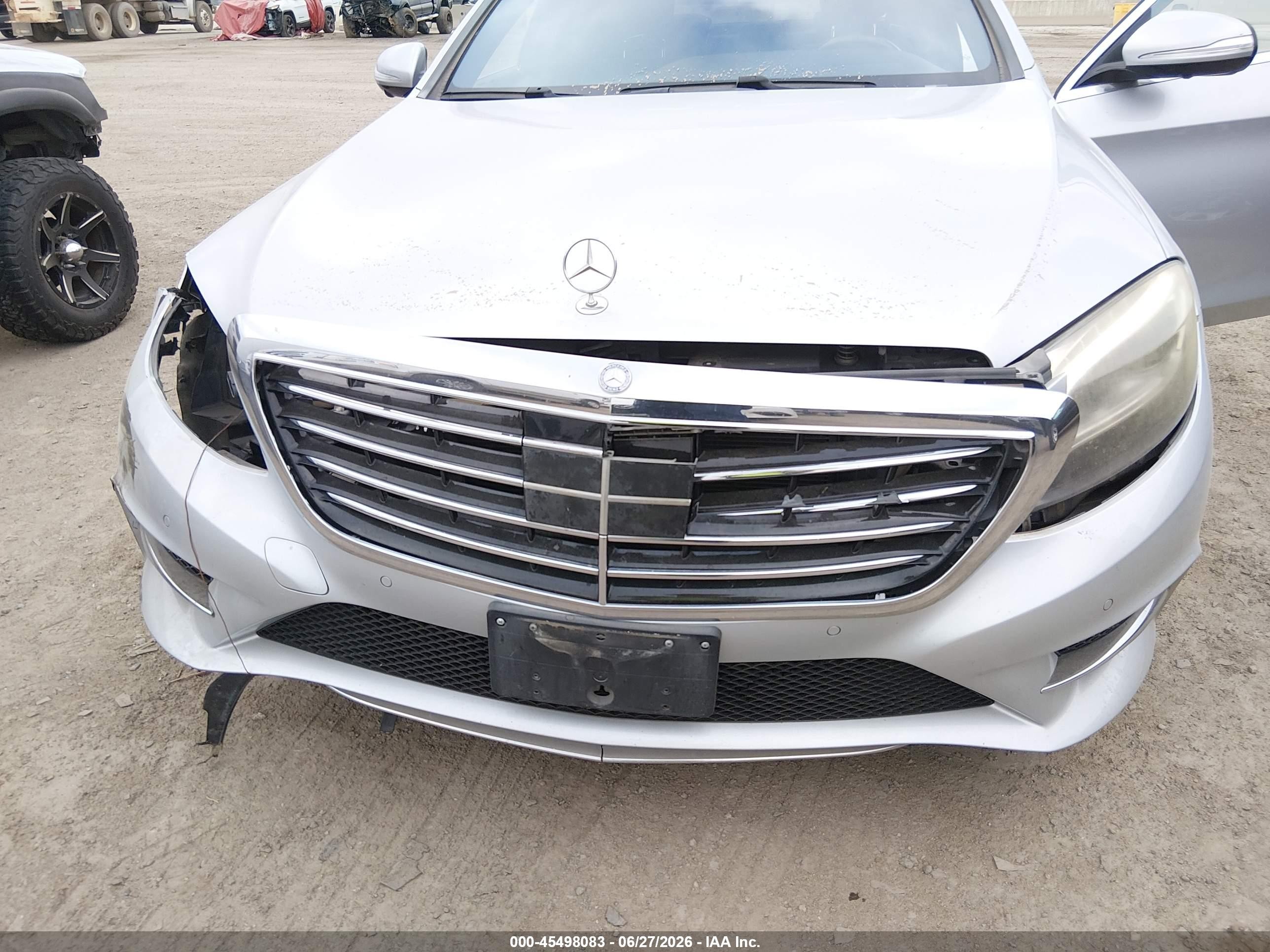 2015 Mercedes-benz S 550   Silver vin: WDDUG8CB4FA203507
