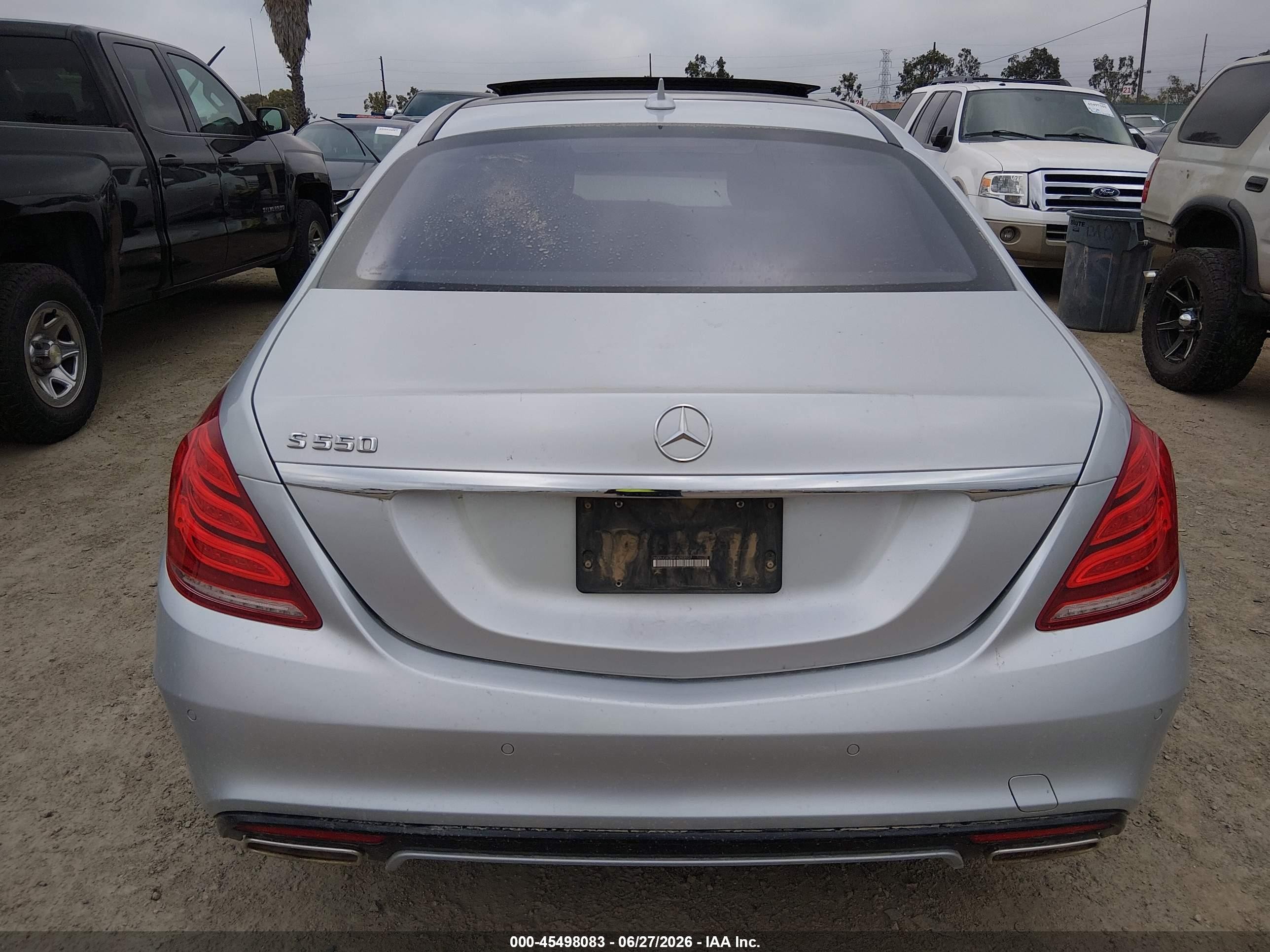 2015 Mercedes-benz S 550   Silver vin: WDDUG8CB4FA203507