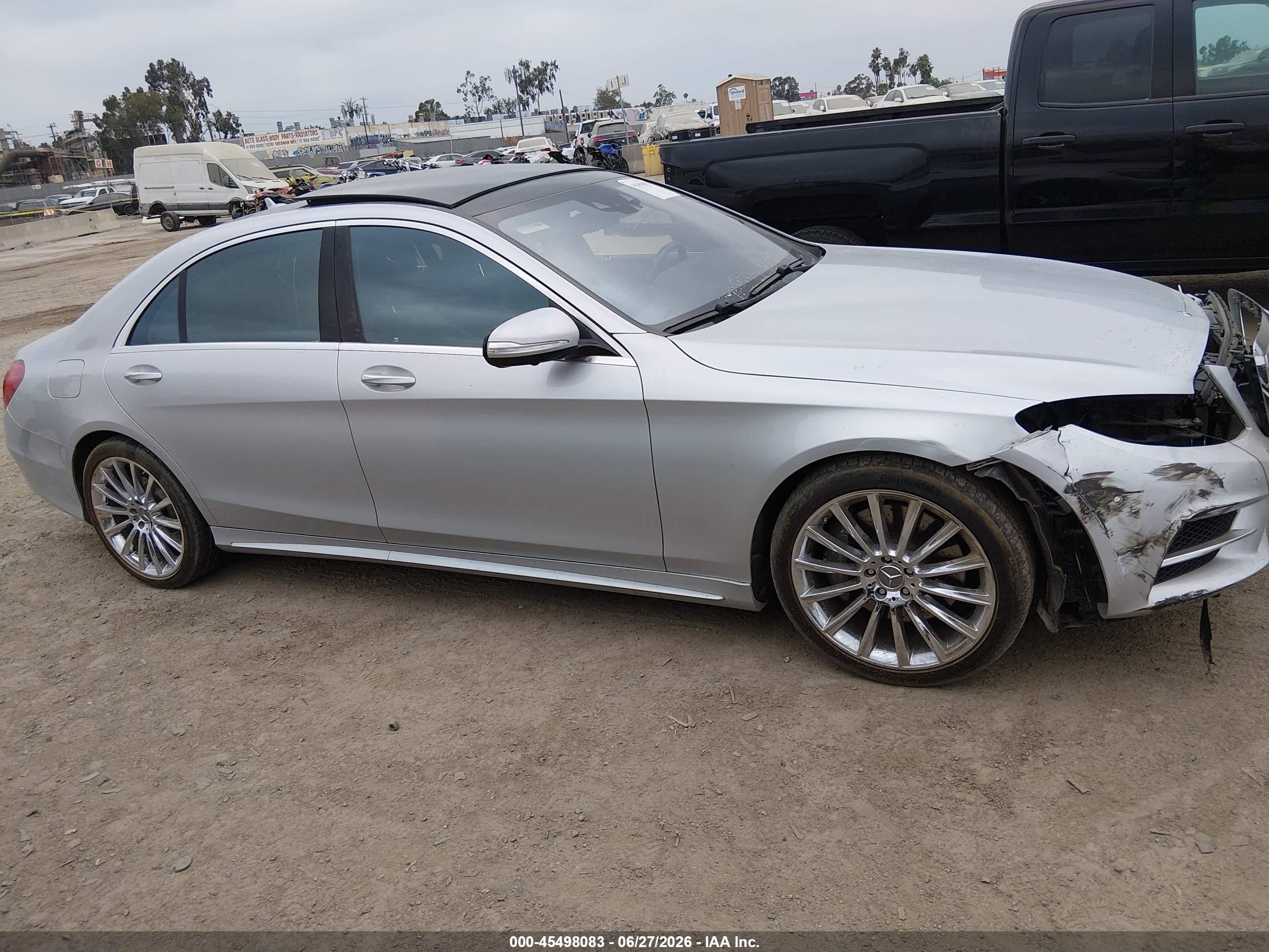 2015 Mercedes-benz S 550   Silver vin: WDDUG8CB4FA203507