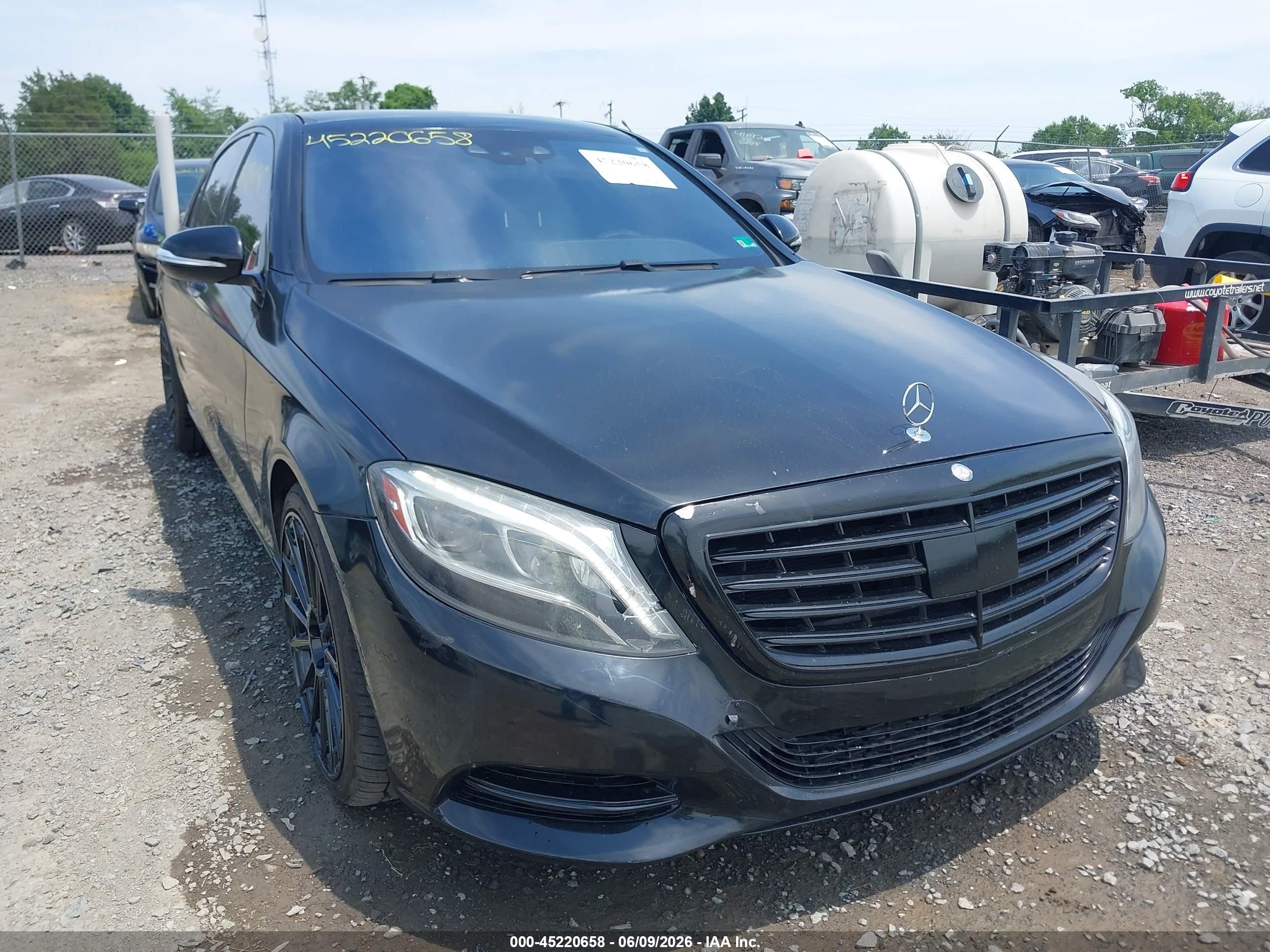 2014 Mercedes-benz S 550   Black vin: WDDUG8CB5EA018008