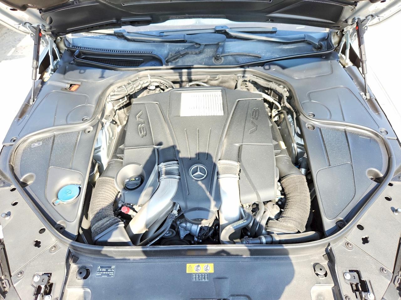 2014 Mercedes-benz S 550 Silver vin: WDDUG8CB5EA046293