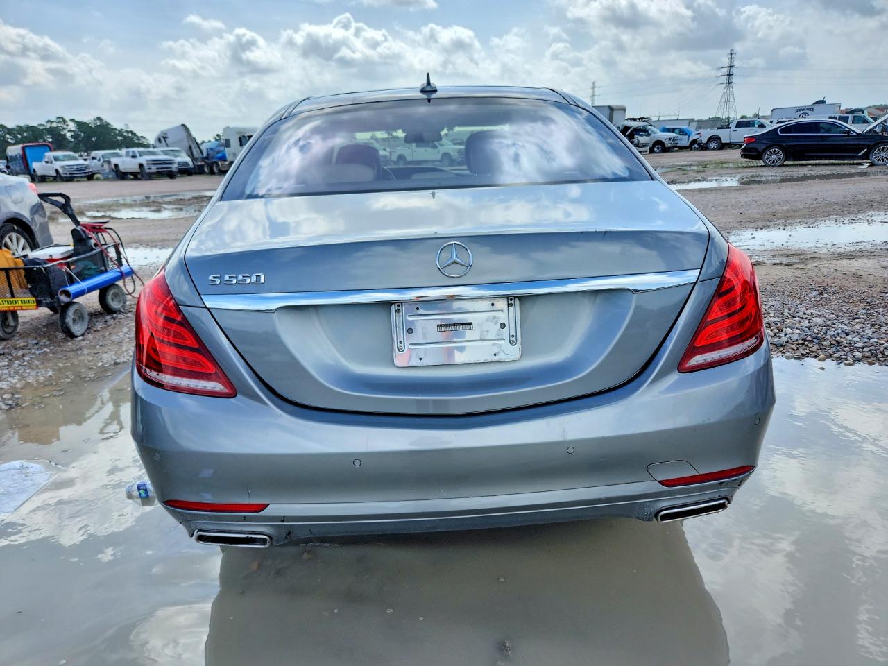 2014 Mercedes-benz S 550 Gray vin: WDDUG8CB5EA049694