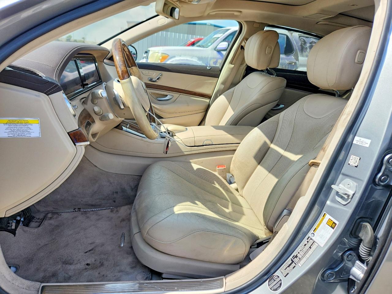 2014 Mercedes-benz S 550 Gray vin: WDDUG8CB5EA049694
