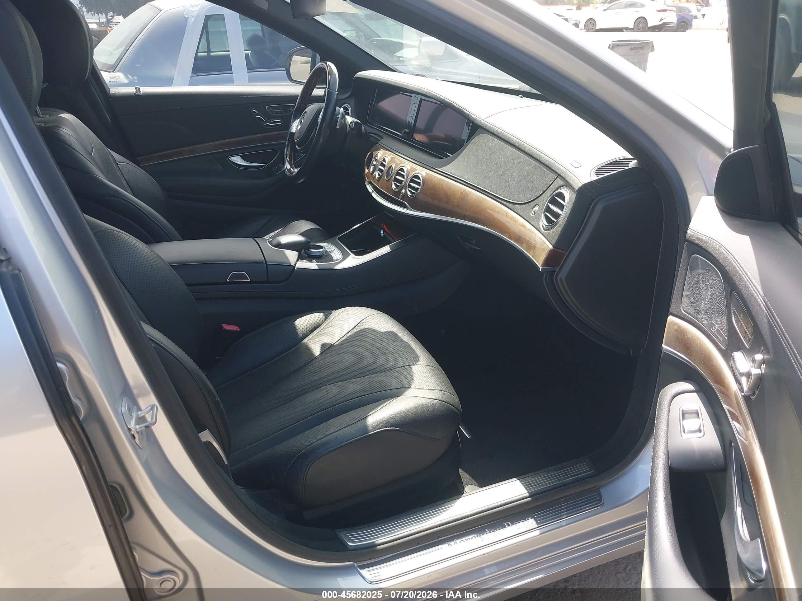 2014 Mercedes-benz S 550   Silver vin: WDDUG8CB5EA055933