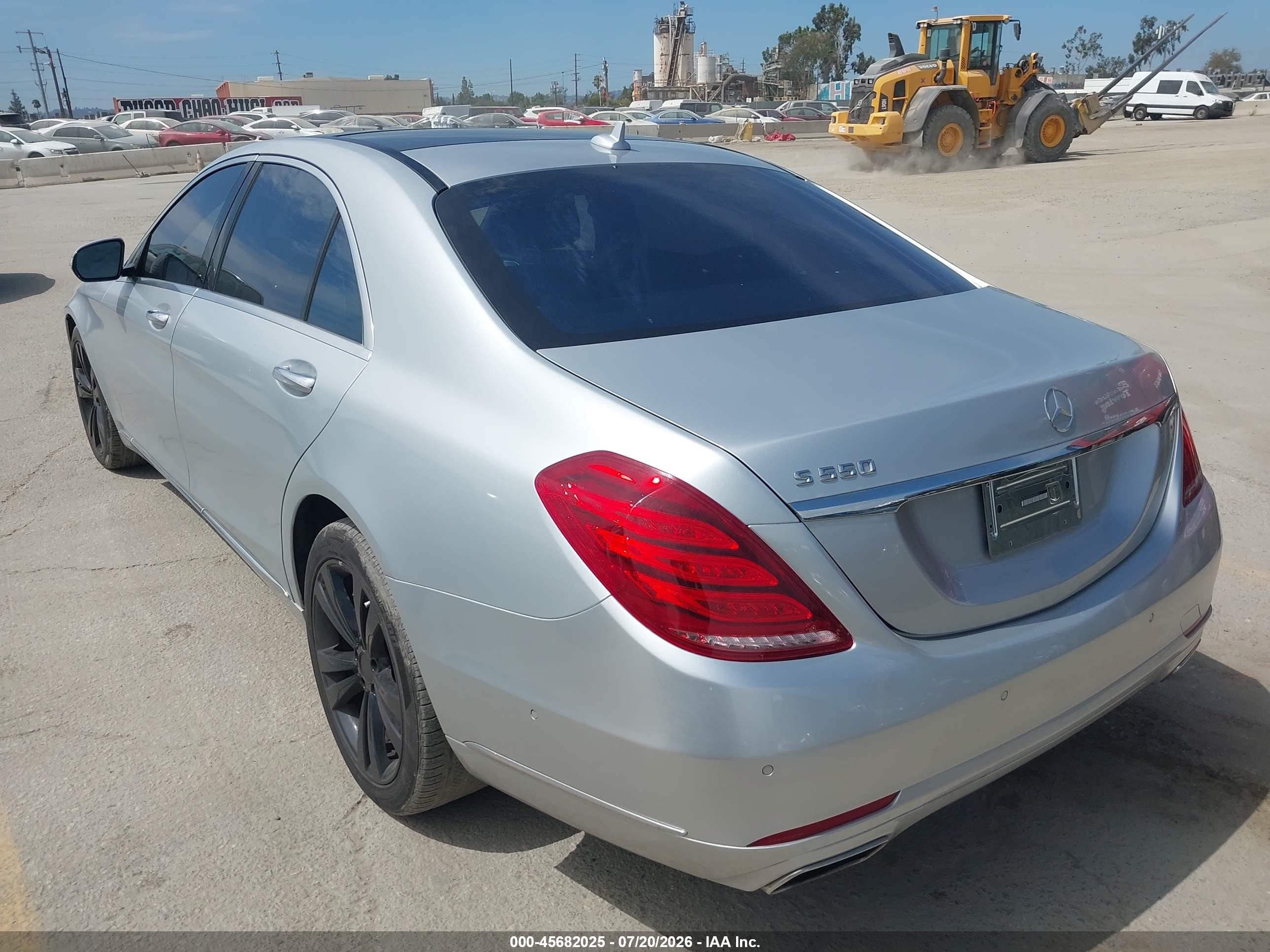 2014 Mercedes-benz S 550   Silver vin: WDDUG8CB5EA055933