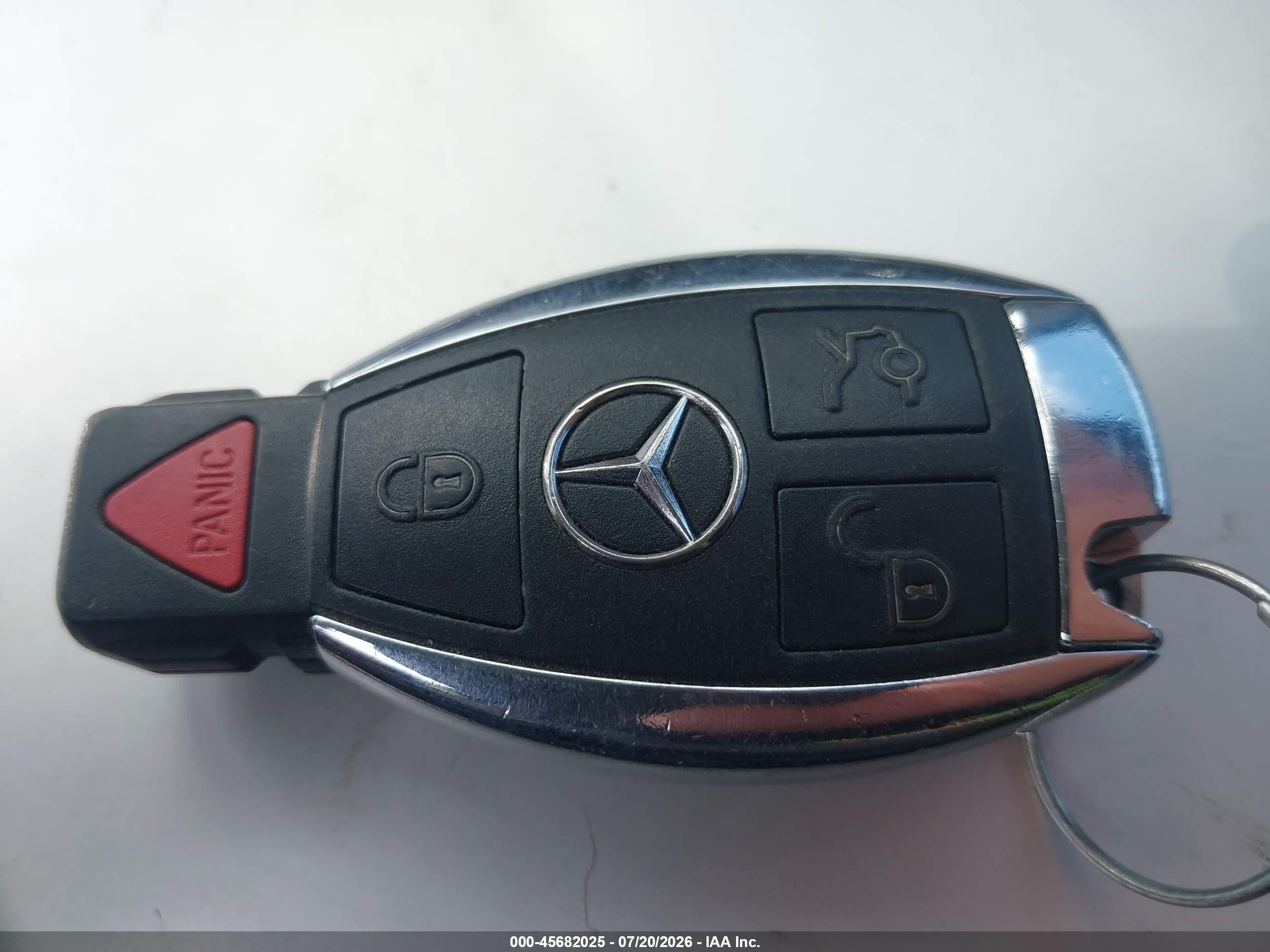 2014 Mercedes-benz S 550   Silver vin: WDDUG8CB5EA055933