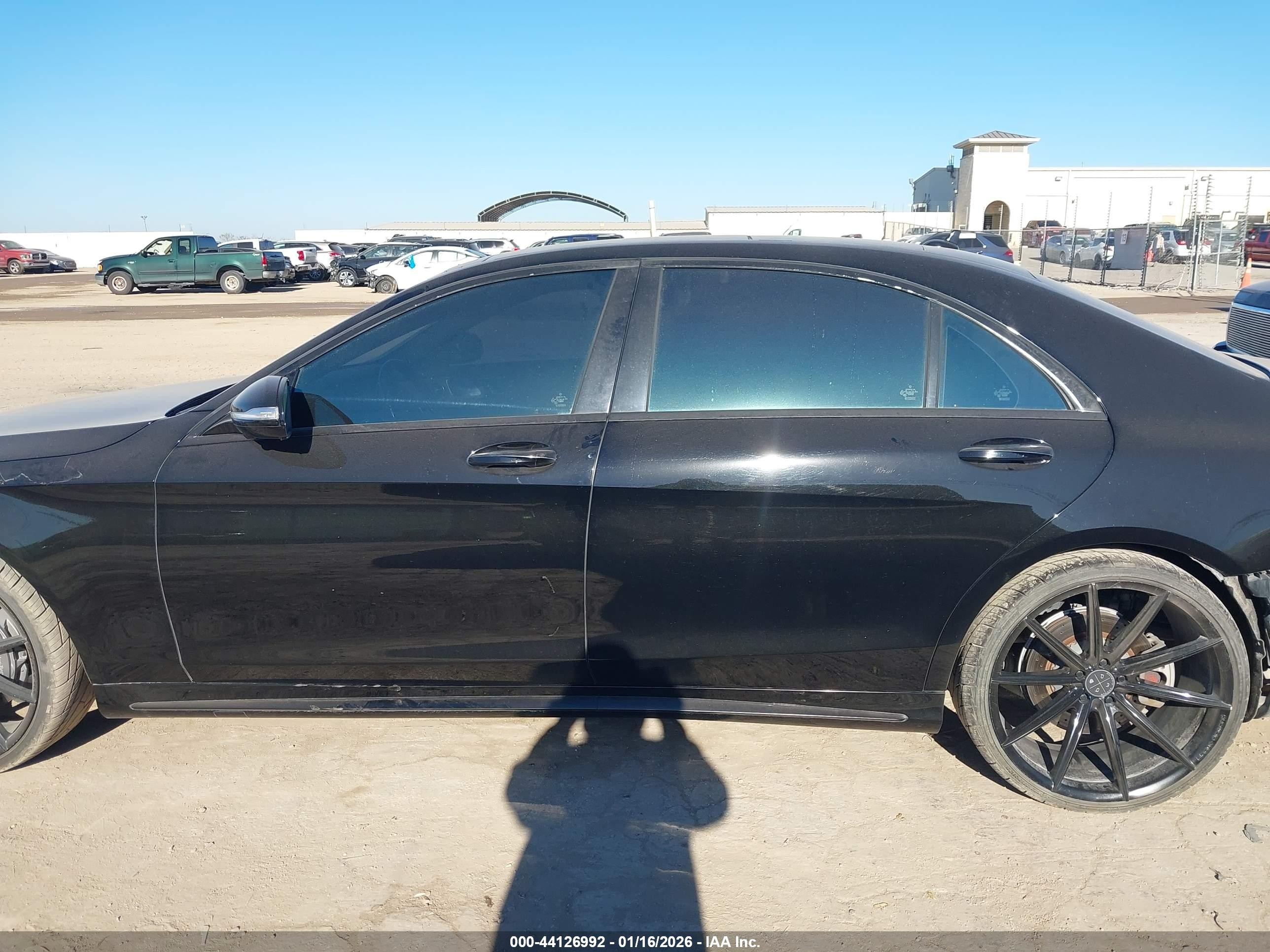 2014 Mercedes-benz S 550   Black vin: WDDUG8CB5EA058041