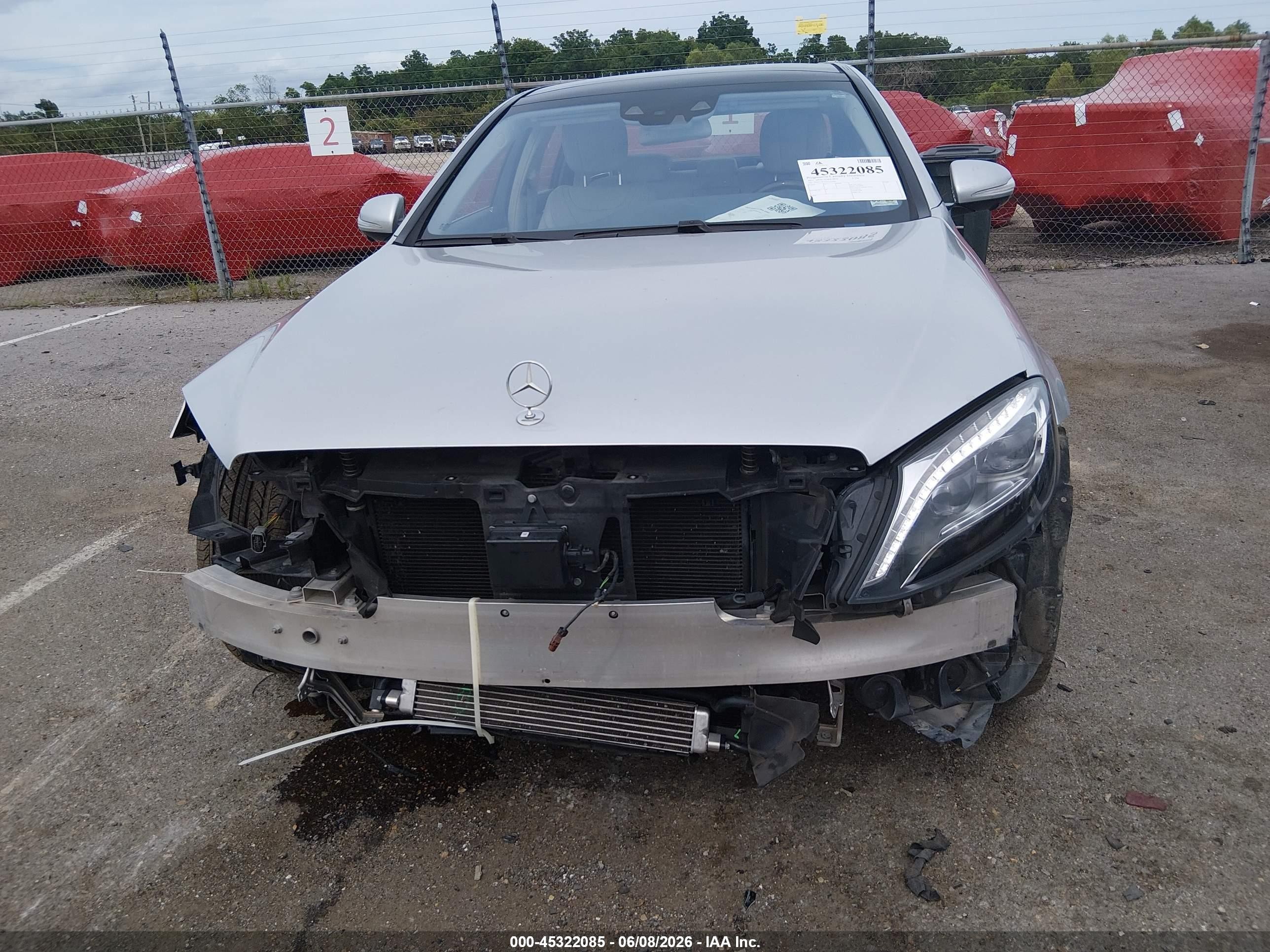 2015 Mercedes-benz S 550   Серебряный vin: WDDUG8CB5FA103965