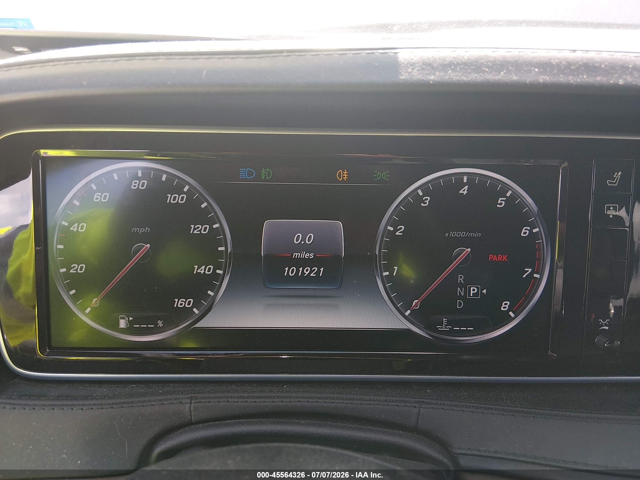 2015 Mercedes-benz S 550   Черный vin: WDDUG8CB5FA115792