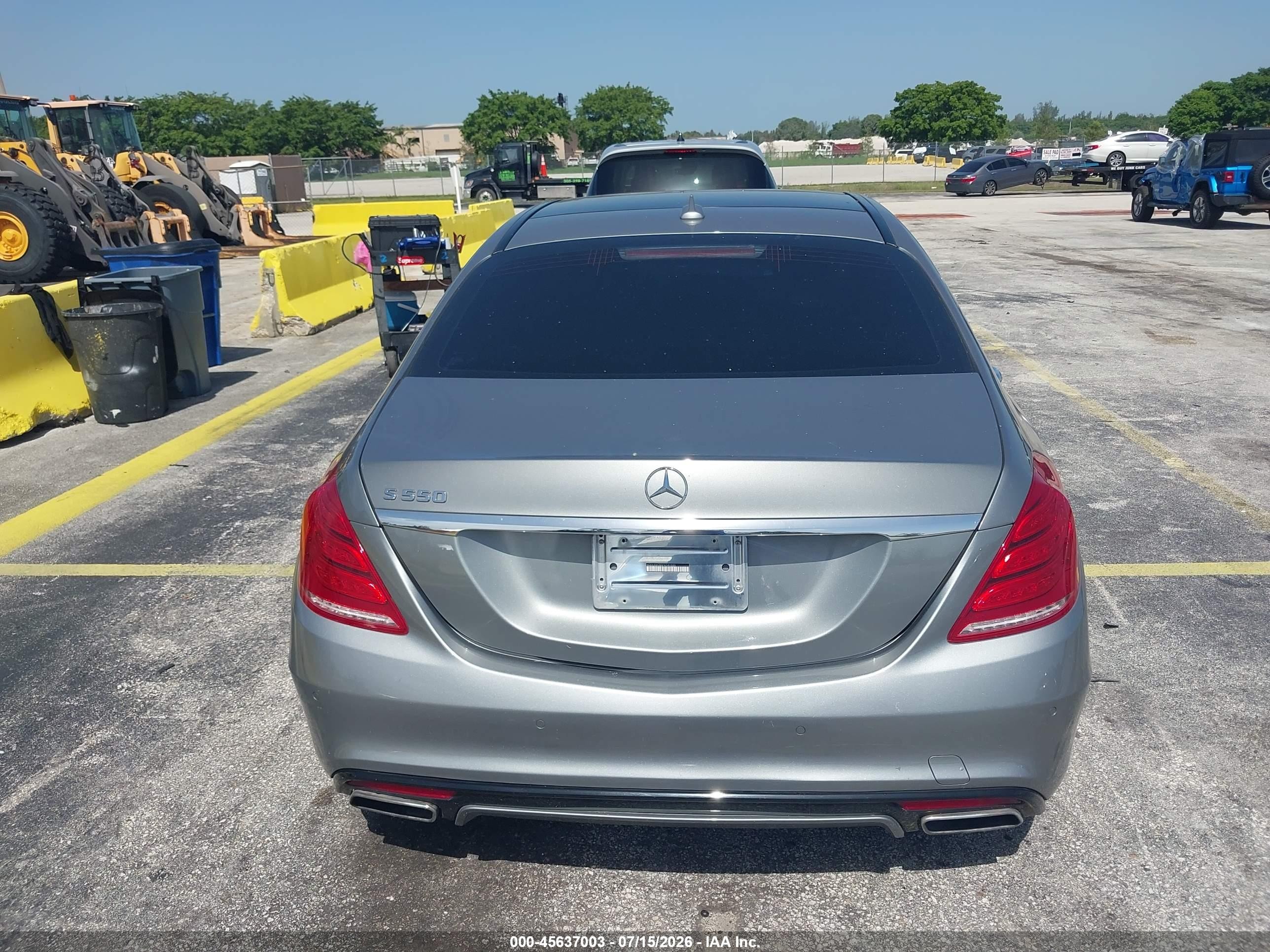 2015 Mercedes-benz S 550   Gray vin: WDDUG8CB5FA141339