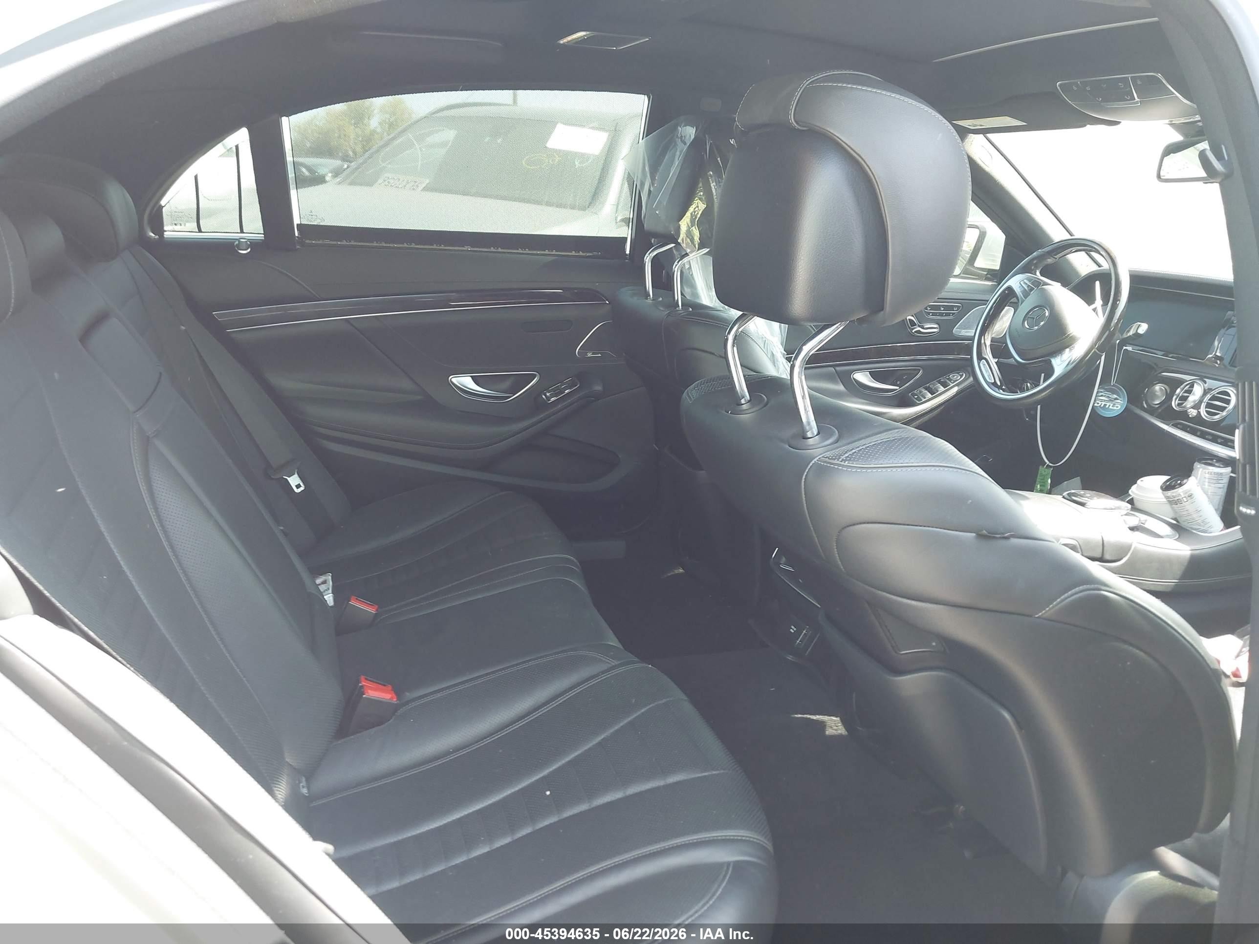2015 Mercedes-benz S 550 White vin: WDDUG8CB5FA149859