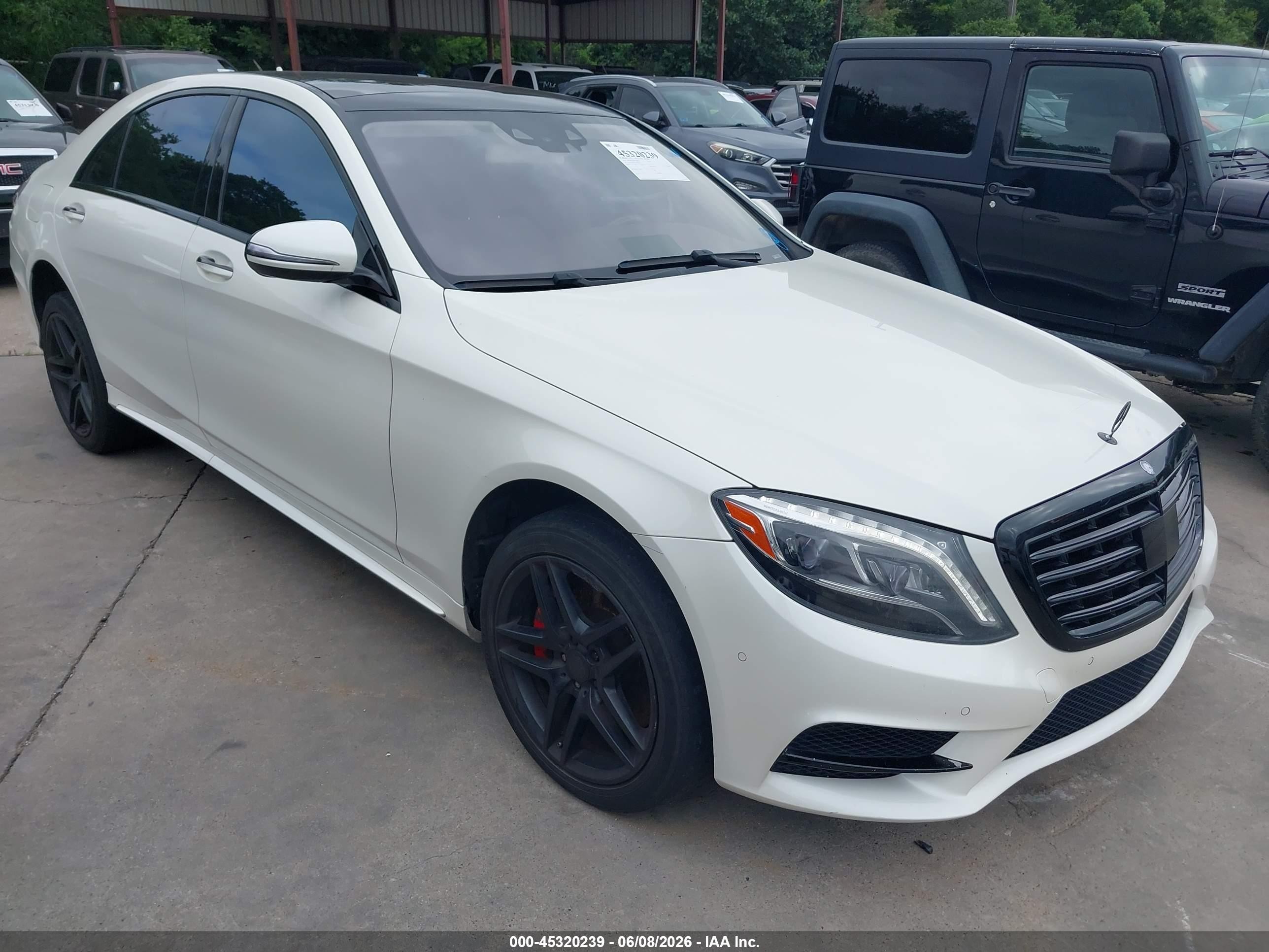 2014 Mercedes-benz S 550   White vin: WDDUG8CB6EA009169