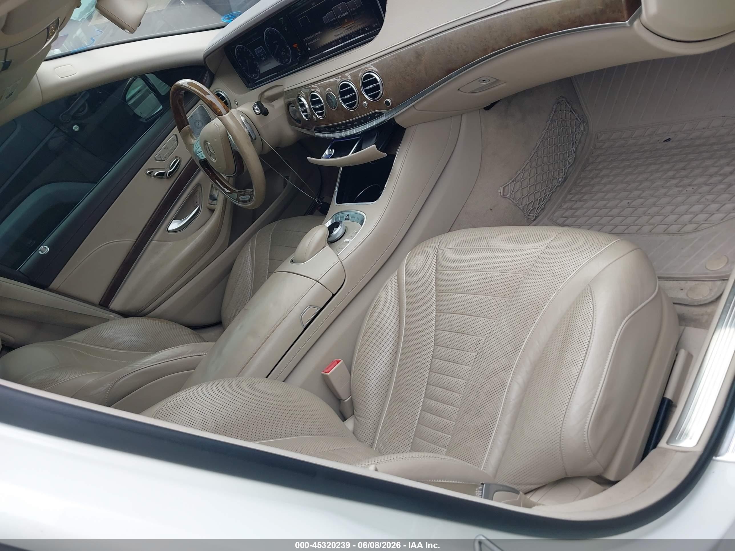 2014 Mercedes-benz S 550   White vin: WDDUG8CB6EA009169