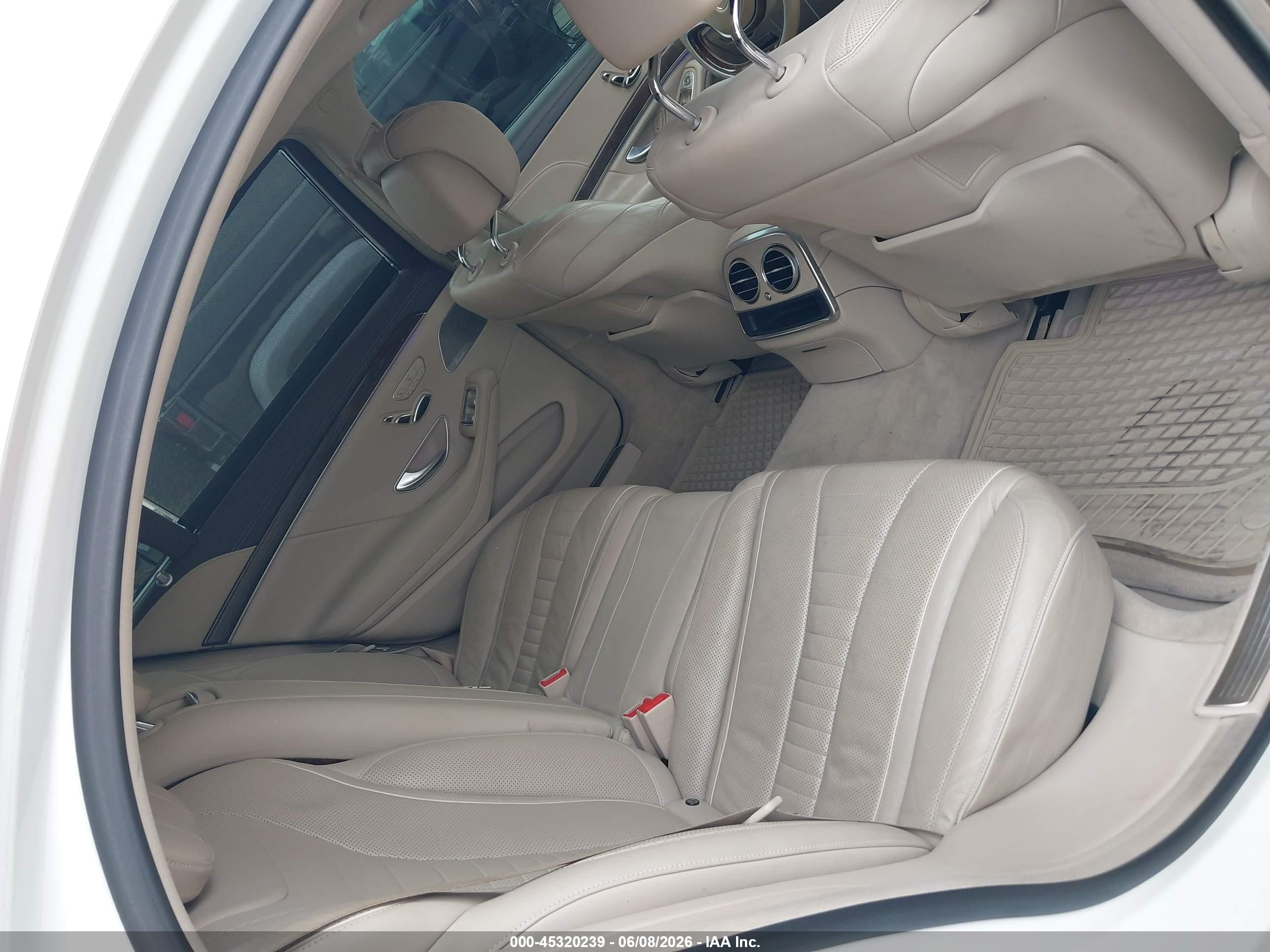 2014 Mercedes-benz S 550   White vin: WDDUG8CB6EA009169