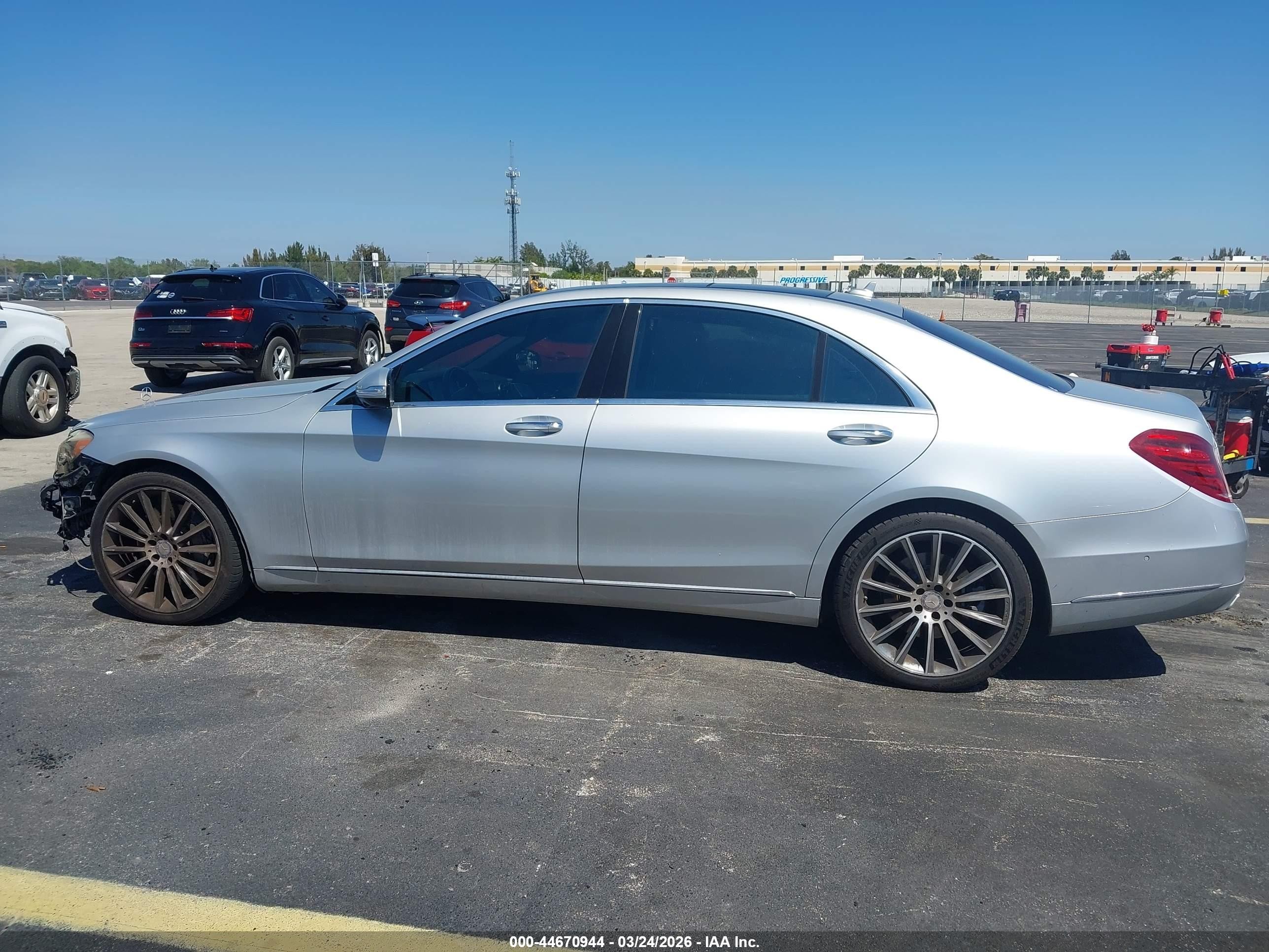 2014 Mercedes-benz S 550   Gray vin: WDDUG8CB6EA043063