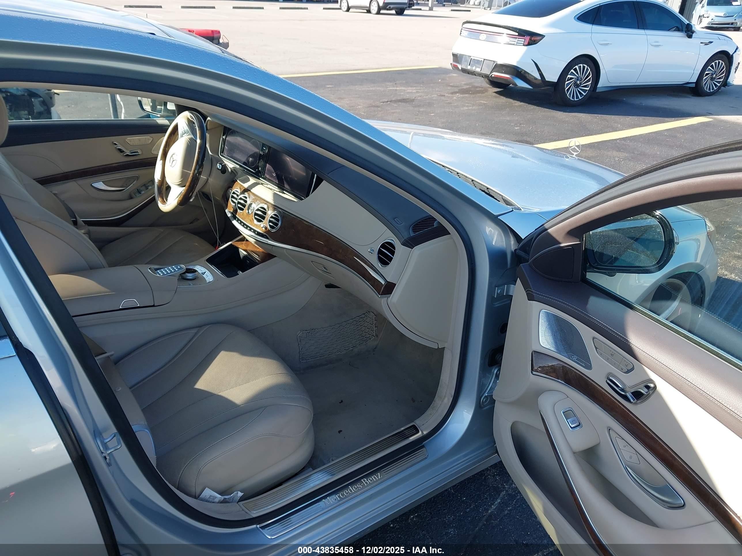 2014 Mercedes-benz S 550   Silver vin: WDDUG8CB6EA055326