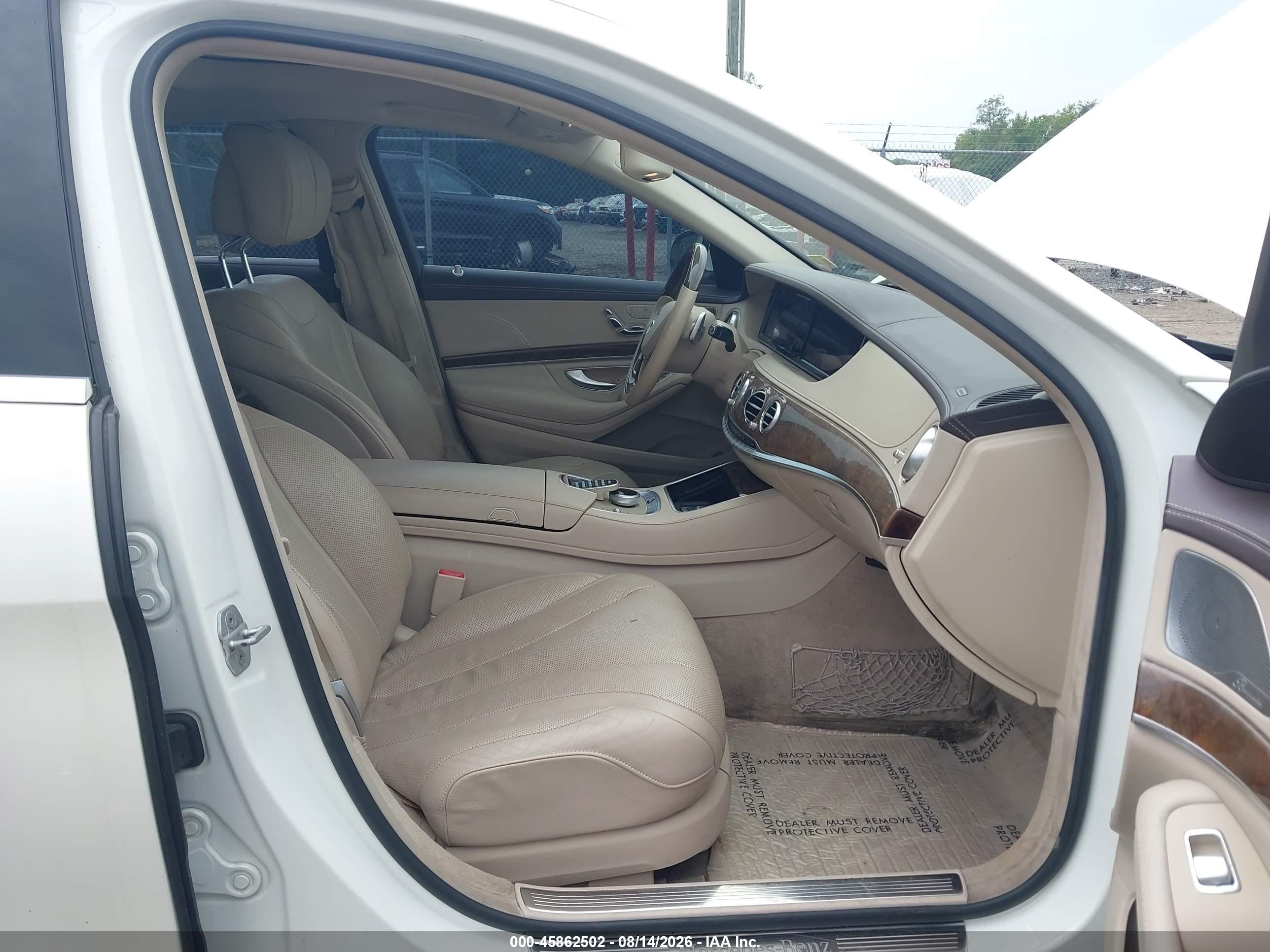 2014 Mercedes-benz S 550   White vin: WDDUG8CB6EA056170