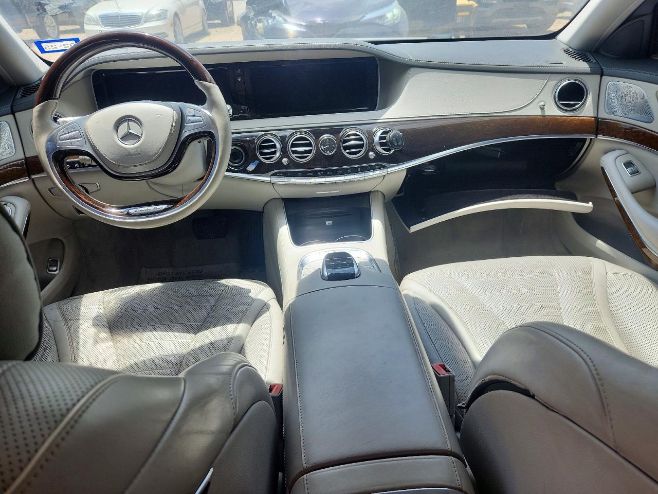 2015 Mercedes-benz S 550 Gray vin: WDDUG8CB6FA074718