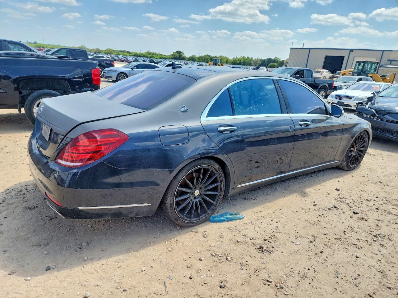 2015 Mercedes-benz S 550 Gray vin: WDDUG8CB6FA074718