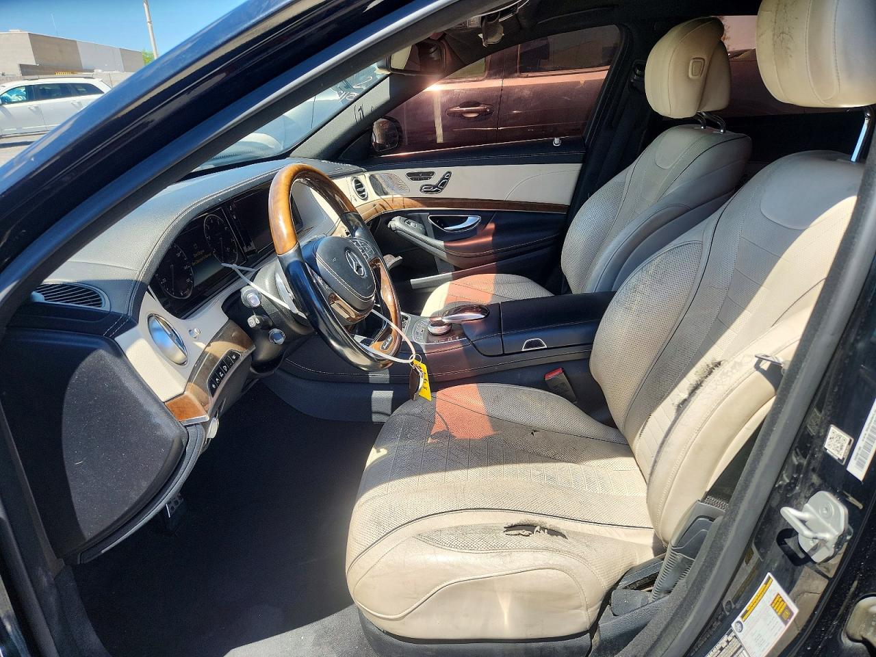 2015 Mercedes-benz S 550 Black vin: WDDUG8CB6FA116305
