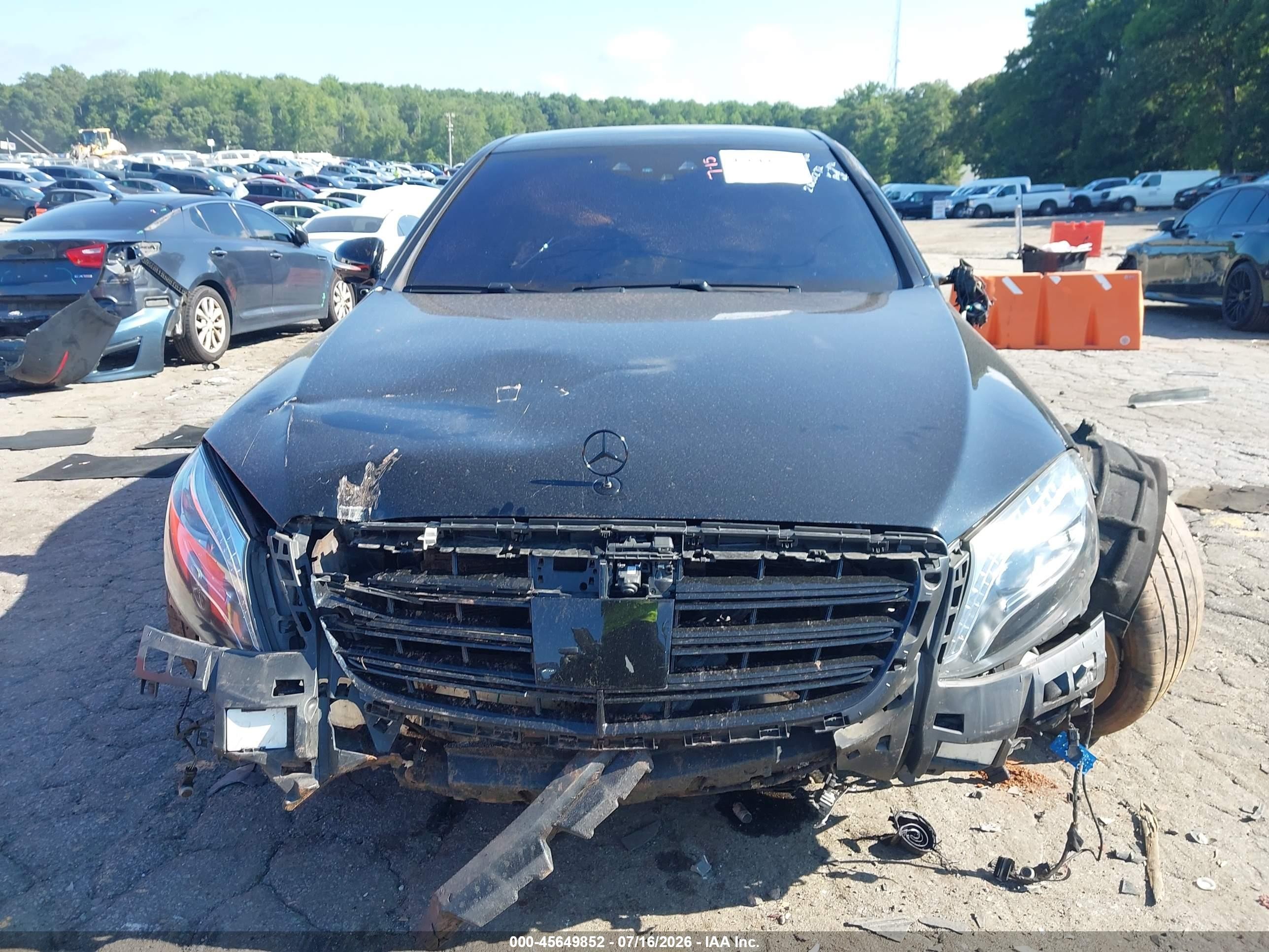 2015 Mercedes-benz S 550   Black vin: WDDUG8CB6FA181722