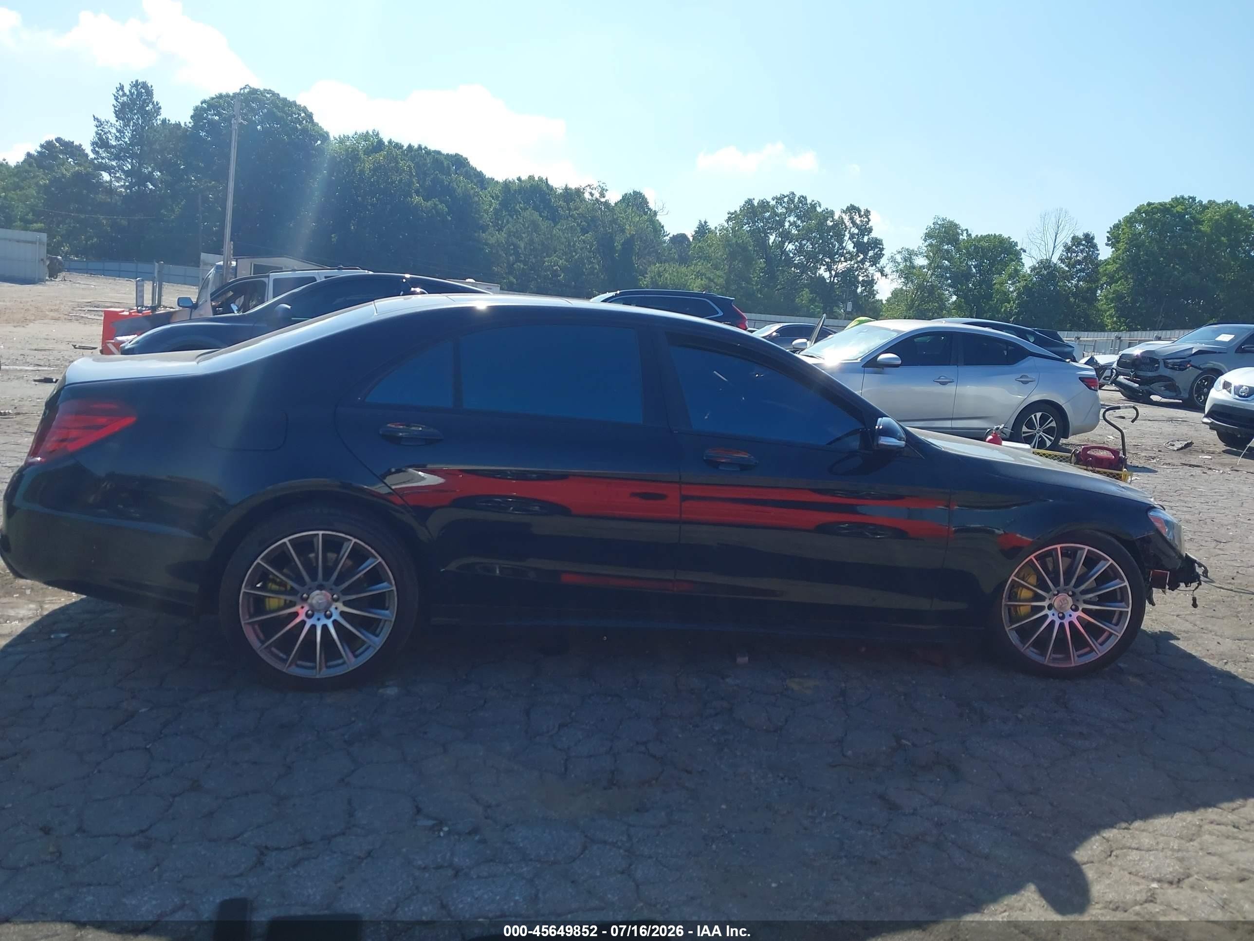 2015 Mercedes-benz S 550   Black vin: WDDUG8CB6FA181722