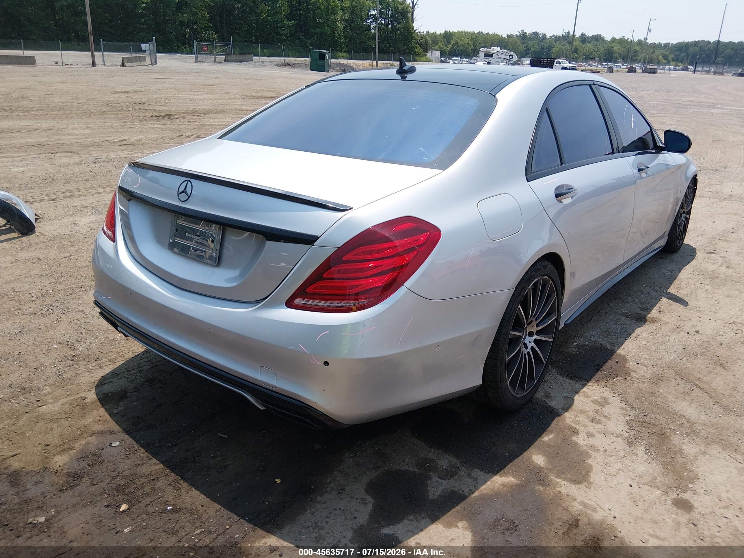 2014 Mercedes-benz S 550   Silver vin: WDDUG8CB7EA008807