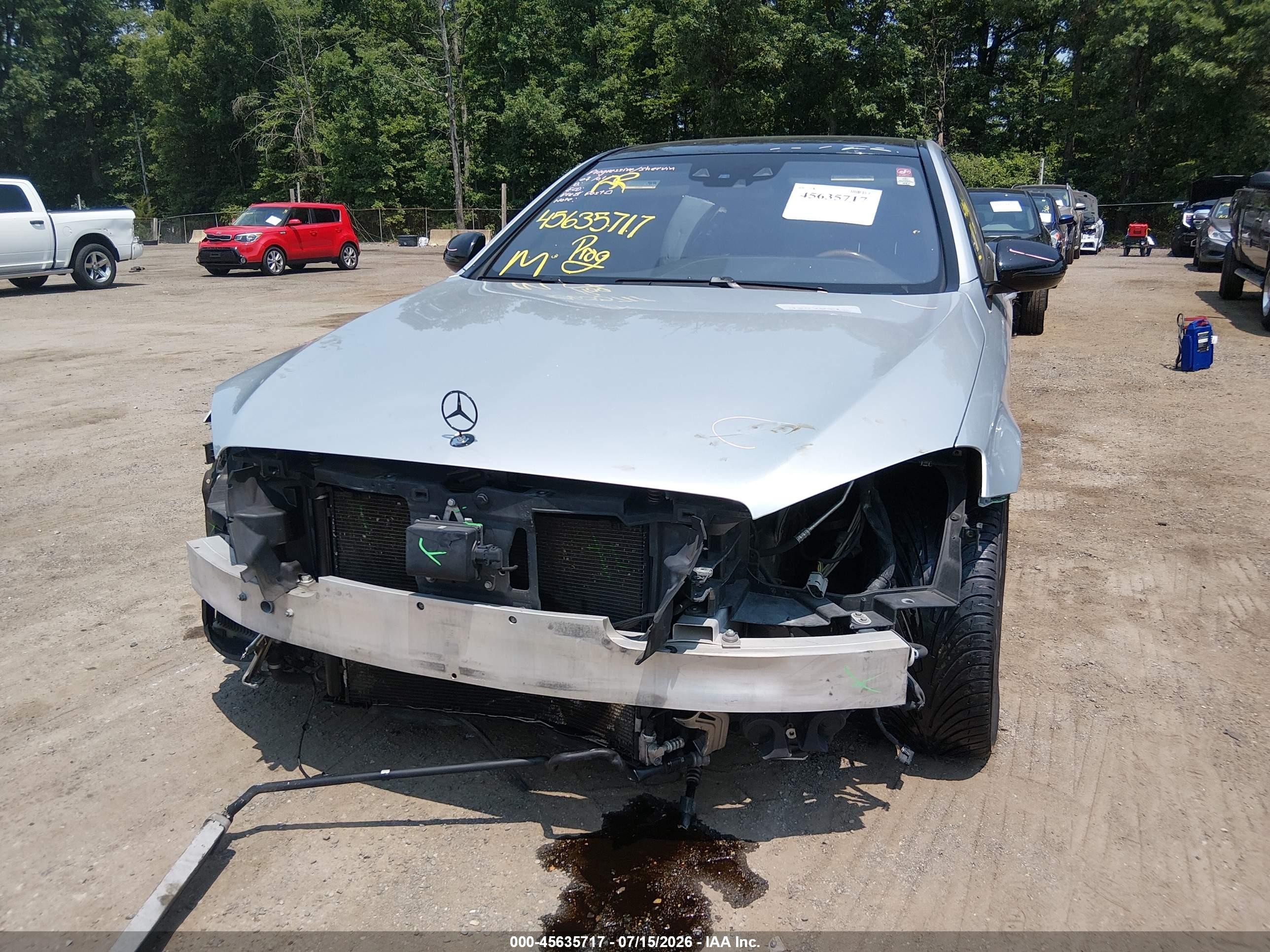 2014 Mercedes-benz S 550   Silver vin: WDDUG8CB7EA008807