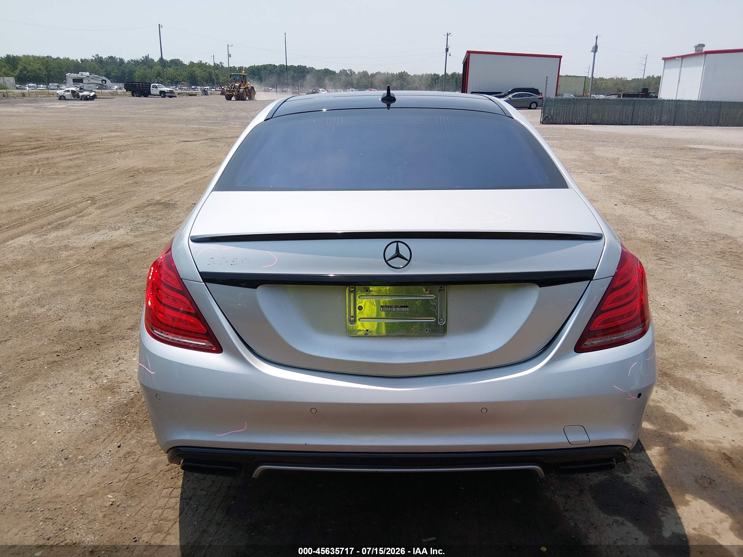 2014 Mercedes-benz S 550   Silver vin: WDDUG8CB7EA008807
