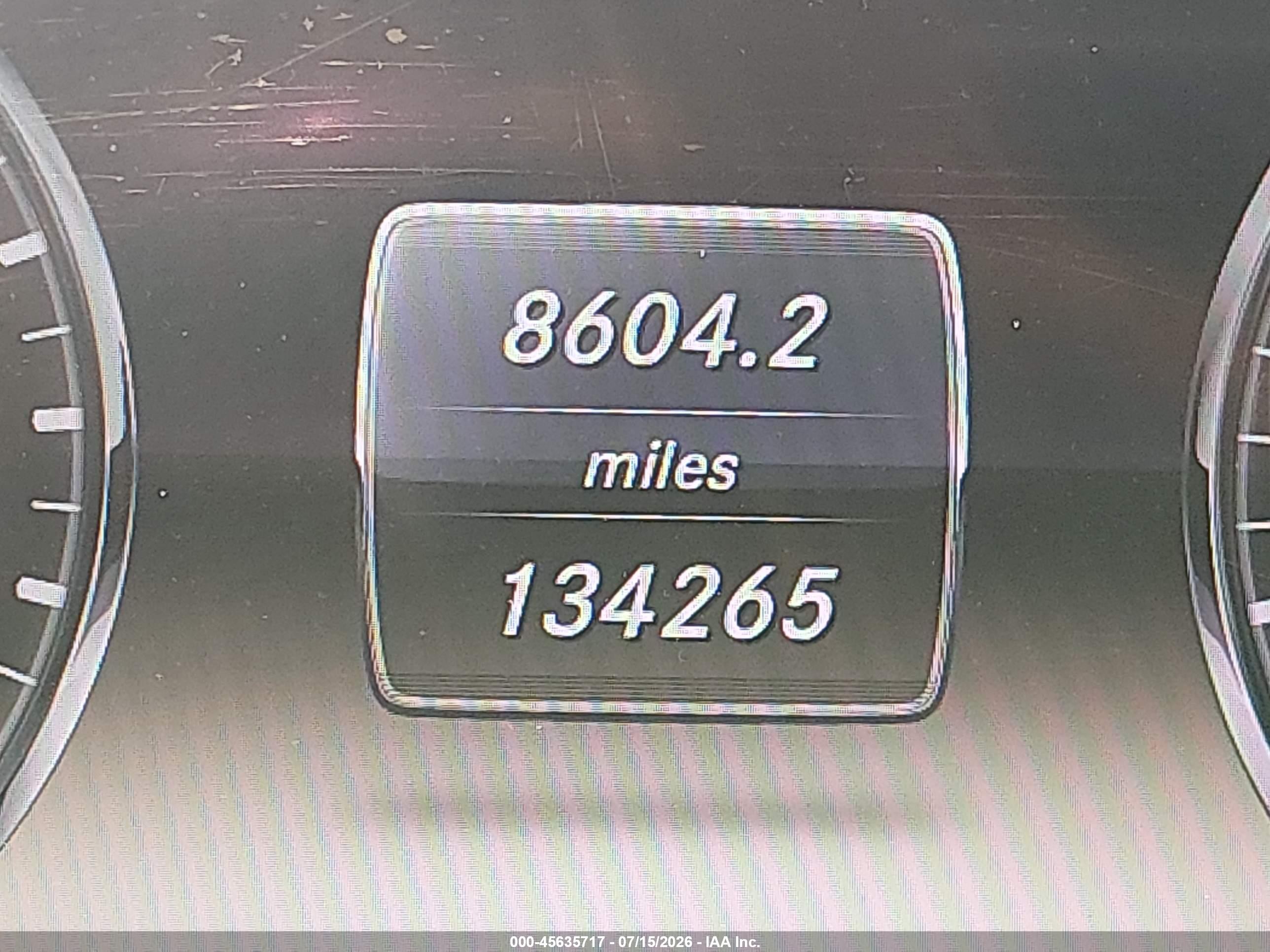 2014 Mercedes-benz S 550   Silver vin: WDDUG8CB7EA008807
