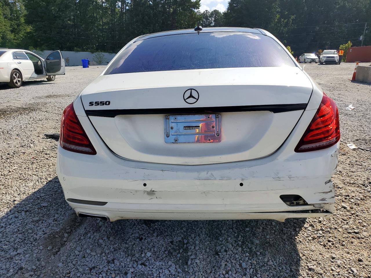 2014 Mercedes-benz S 550 White vin: WDDUG8CB7EA012517