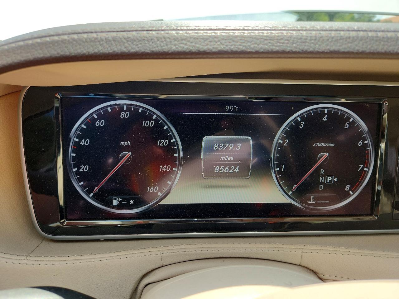 2014 Mercedes-benz S 550 White vin: WDDUG8CB7EA012517