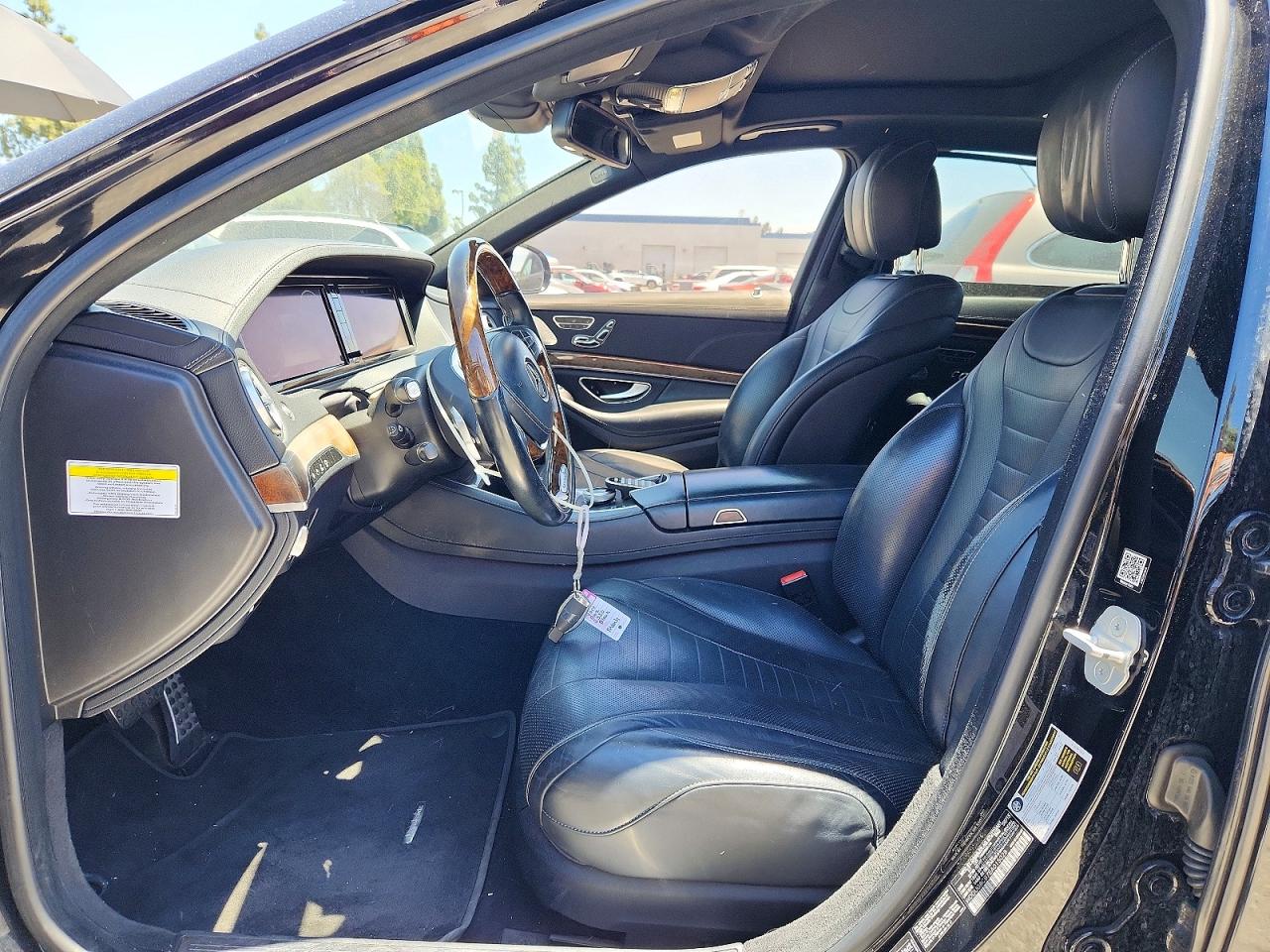 2014 Mercedes-benz S 550 Black vin: WDDUG8CB7EA015028