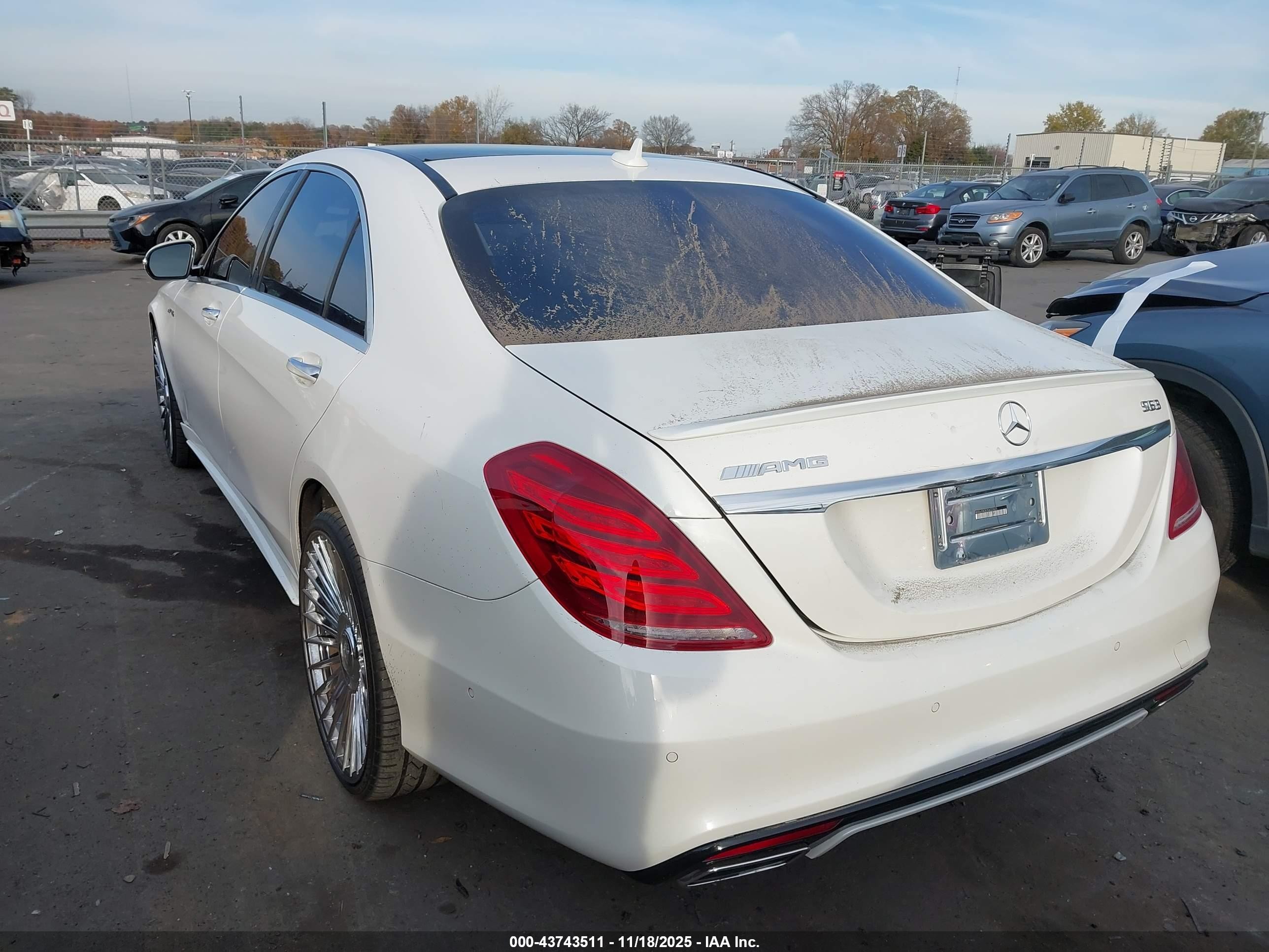 2014 Mercedes-benz S 550   White vin: WDDUG8CB7EA020603
