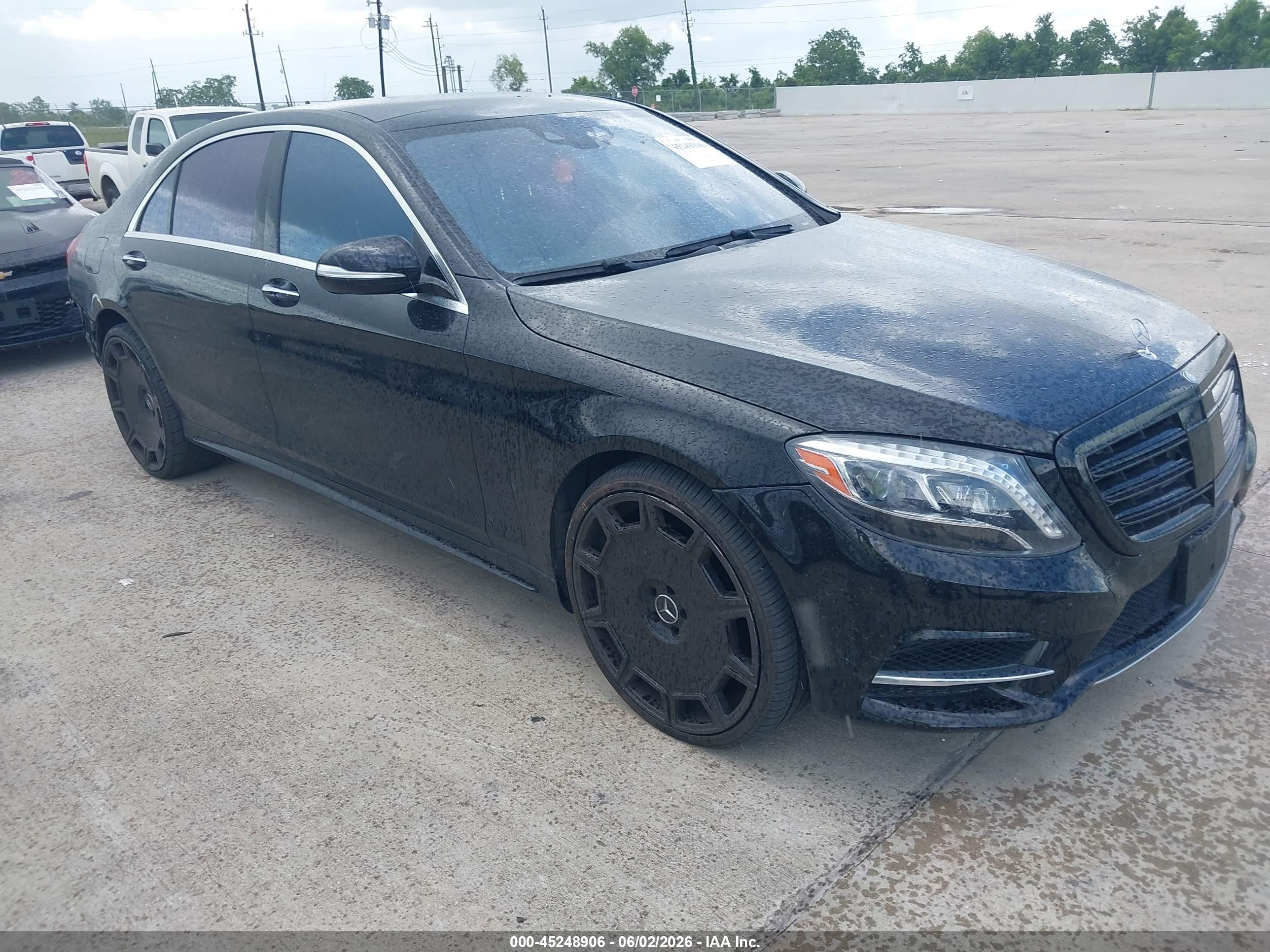 2014 Mercedes-benz S 550   Black vin: WDDUG8CB7EA025428