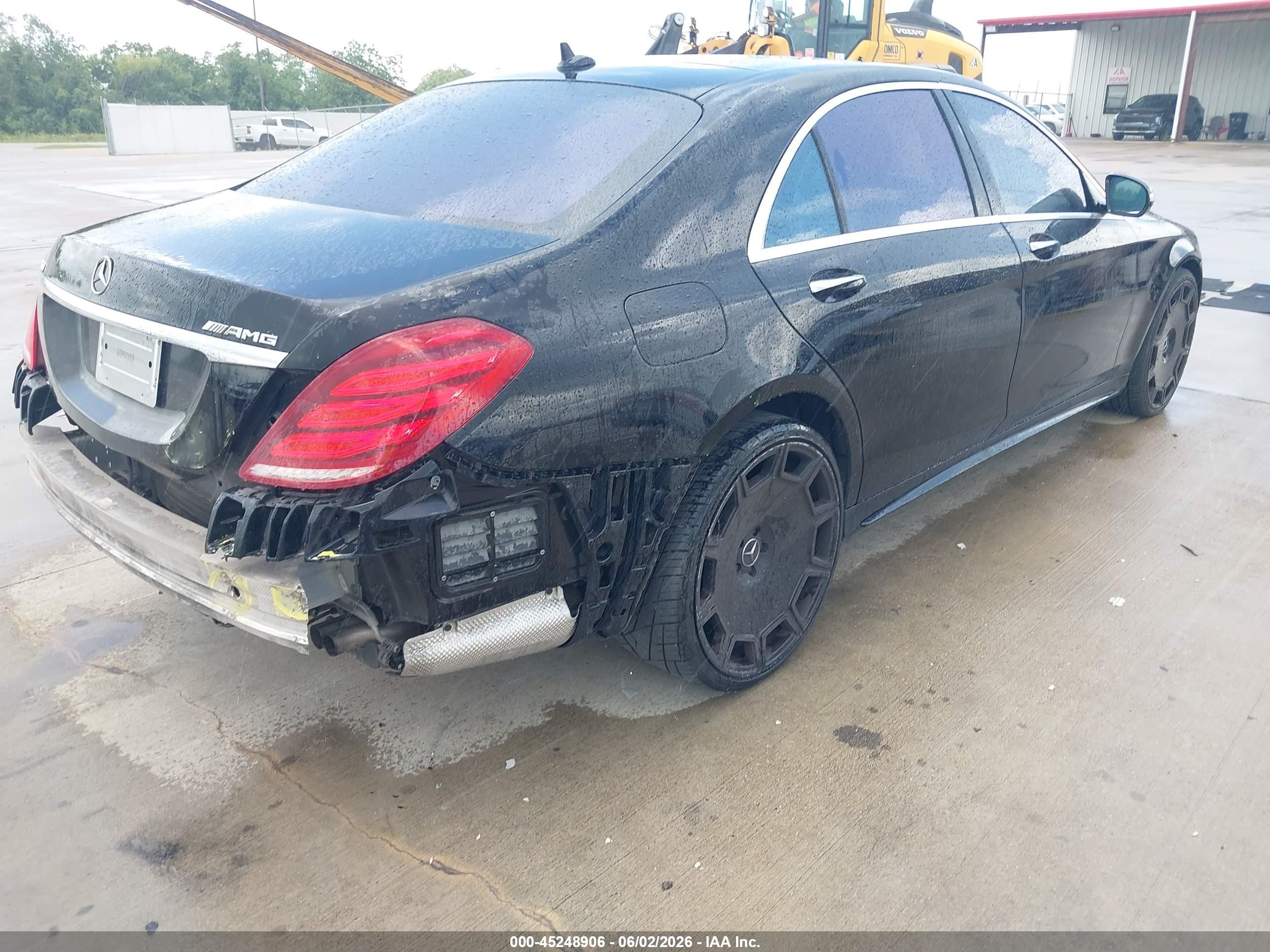 2014 Mercedes-benz S 550   Black vin: WDDUG8CB7EA025428