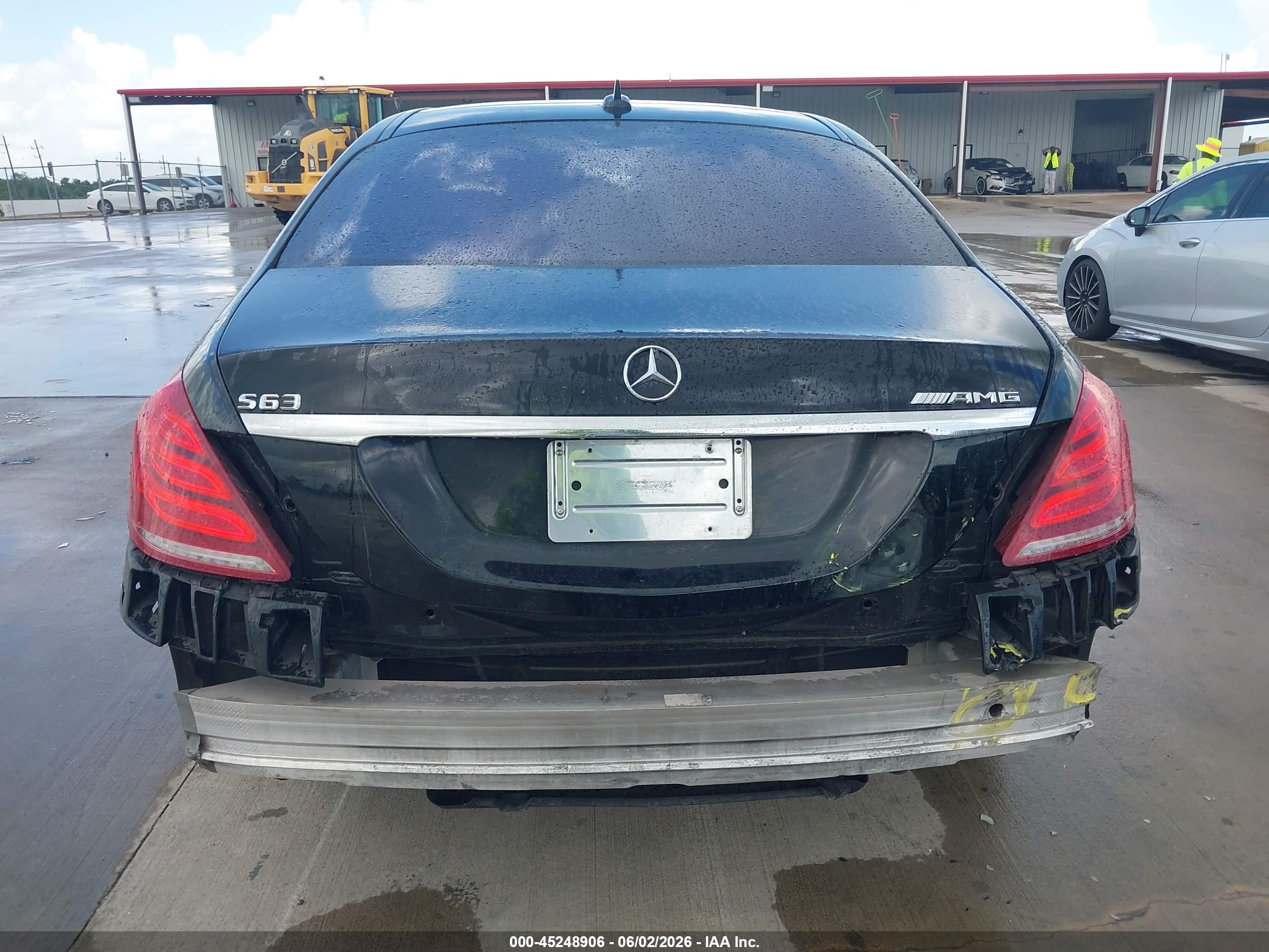 2014 Mercedes-benz S 550   Black vin: WDDUG8CB7EA025428