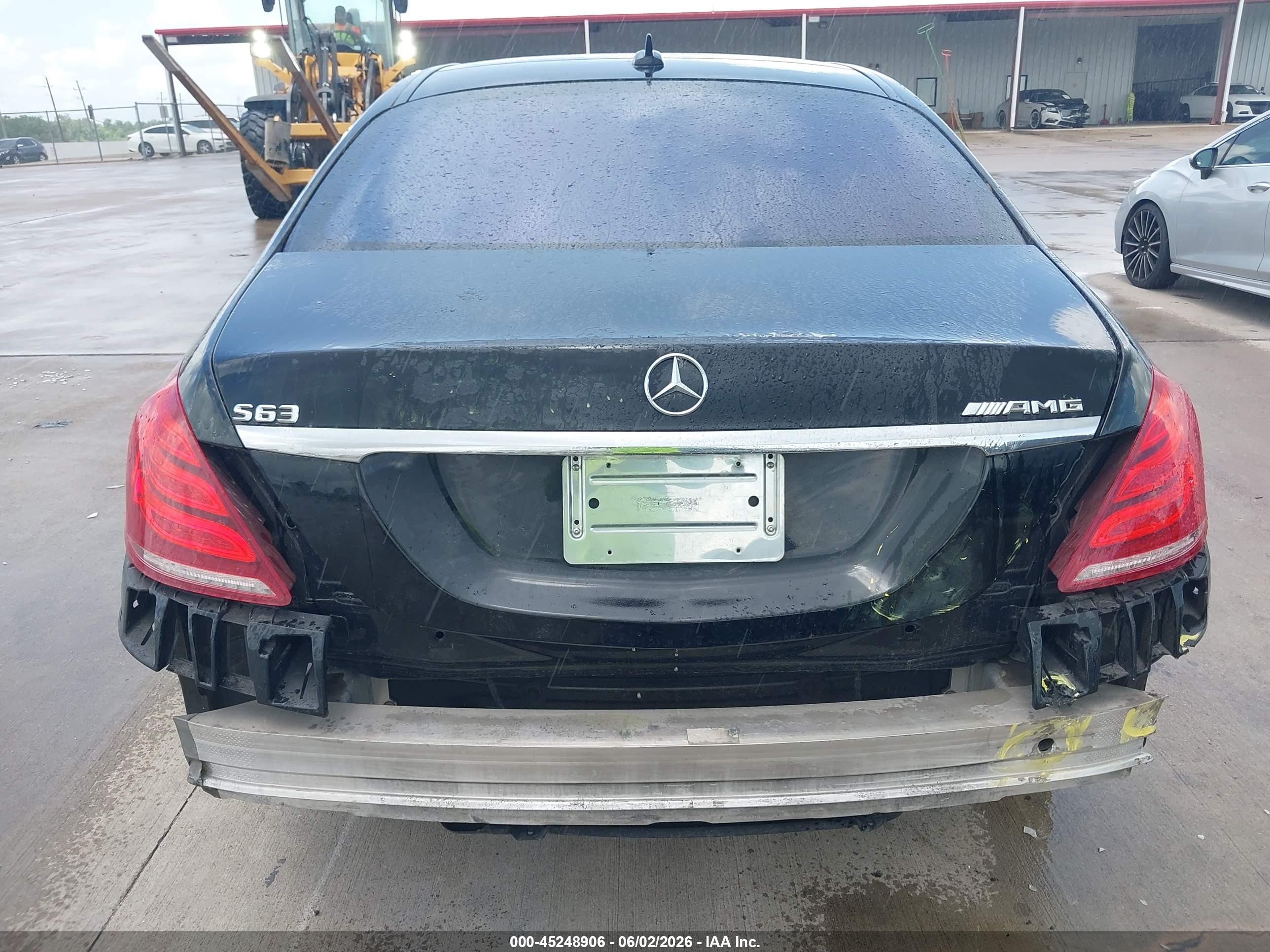 2014 Mercedes-benz S 550   Black vin: WDDUG8CB7EA025428