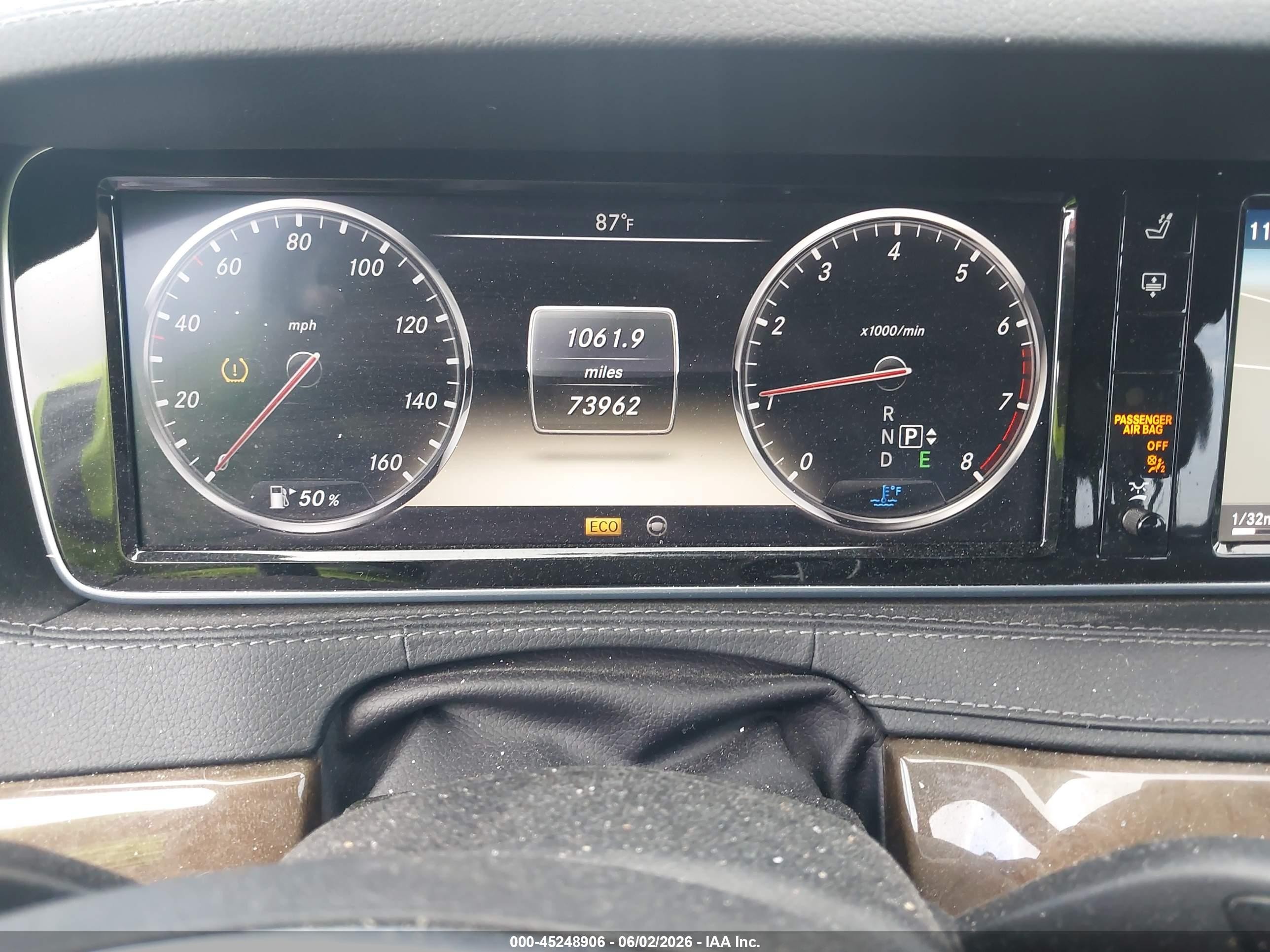 2014 Mercedes-benz S 550   Black vin: WDDUG8CB7EA025428