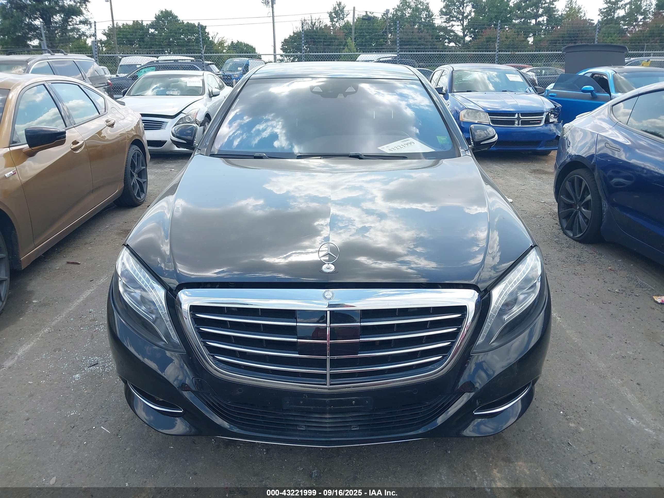 2014 Mercedes-benz S 550   Black vin: WDDUG8CB7EA049633