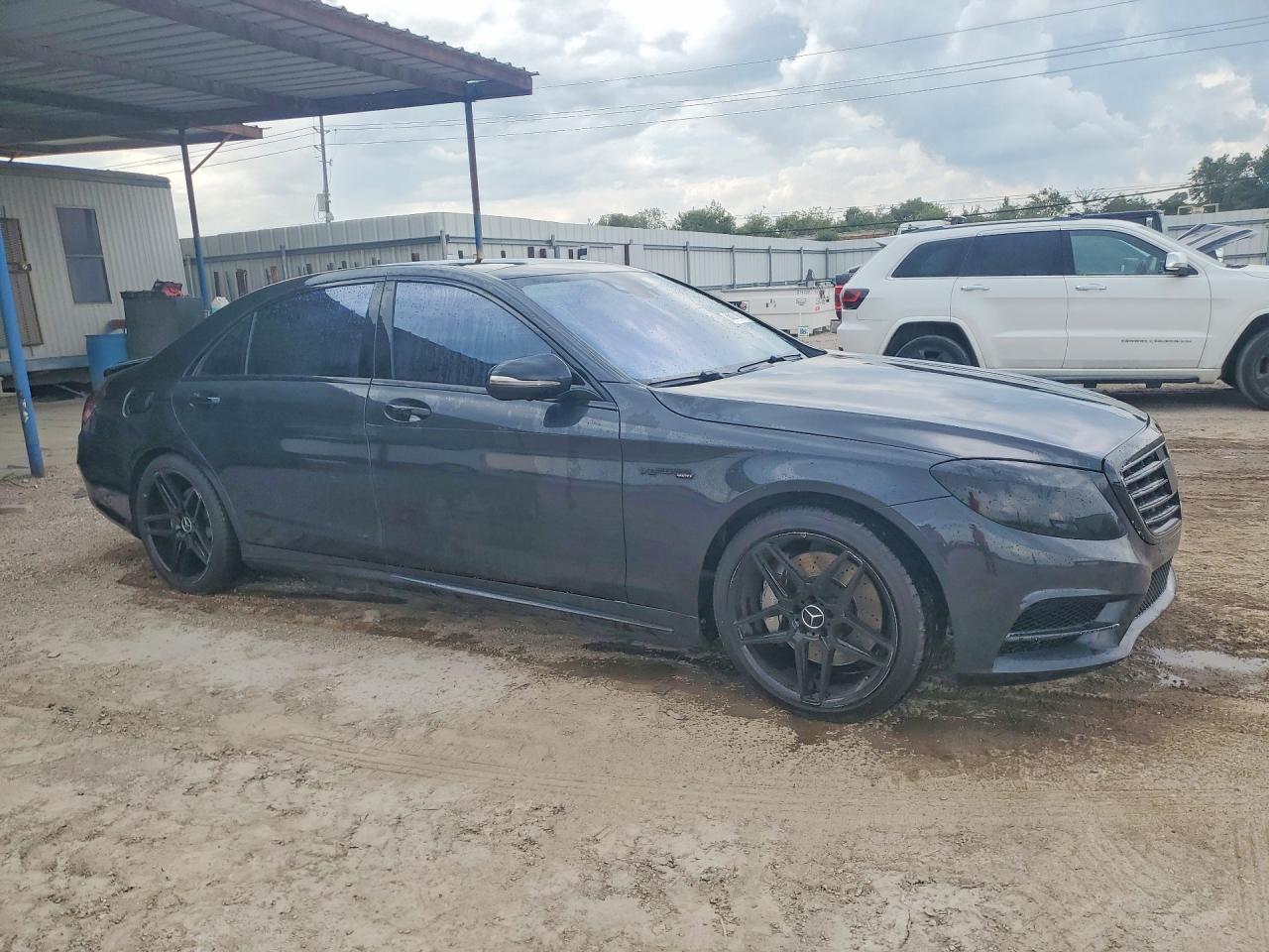 2015 Mercedes-benz S 550 Black vin: WDDUG8CB7FA095352