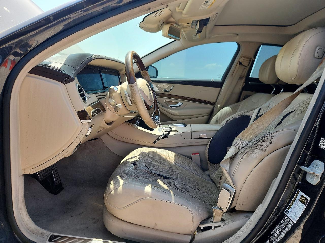 2015 Mercedes-benz S 550 Black vin: WDDUG8CB7FA095352